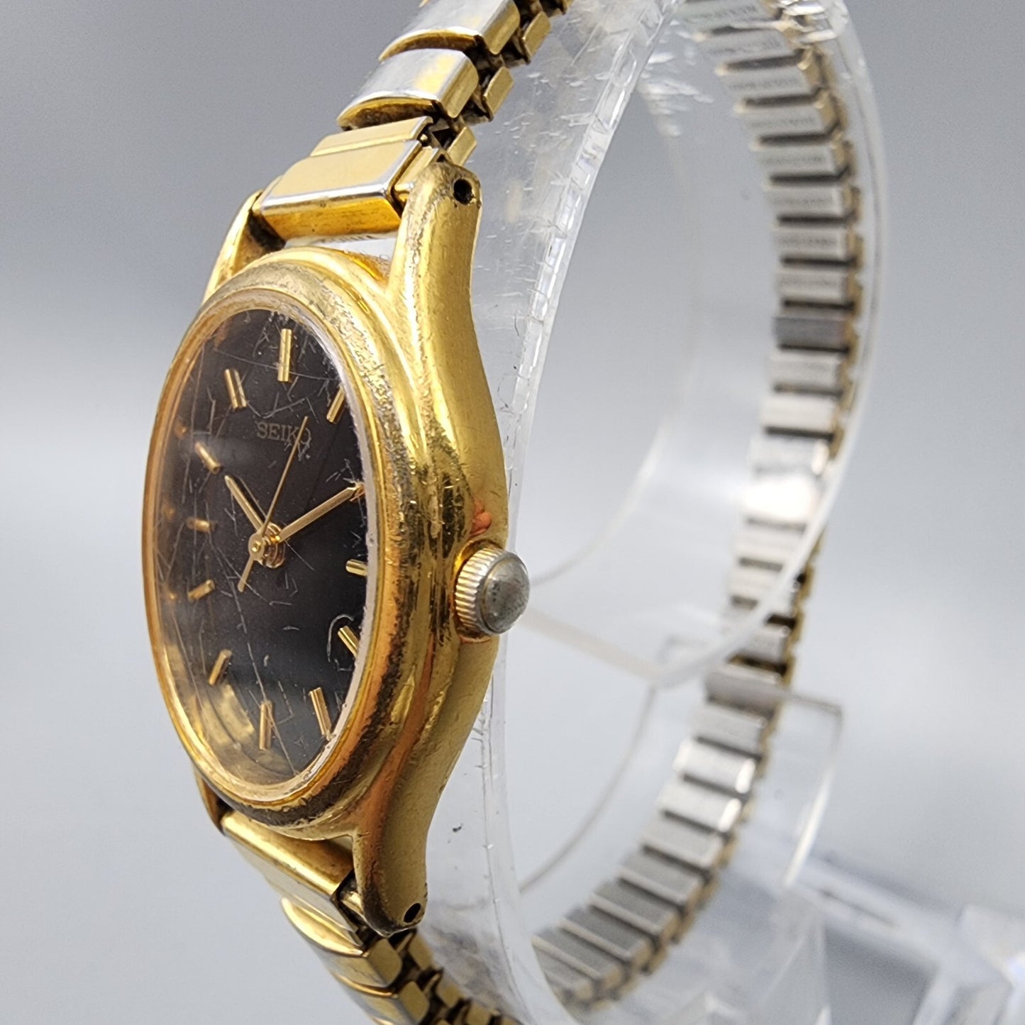 VTG Seiko Watch Women 20mm Black Dial Gold Tone Oval 4N01-5060 New Battery