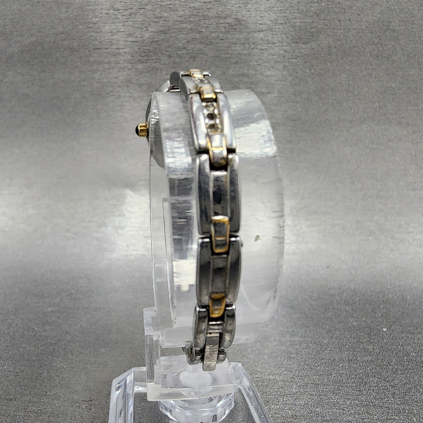 Pulsar Watch Women 17mm MOP Dial Two Tone Tonneau 1N00-X185 New Battery