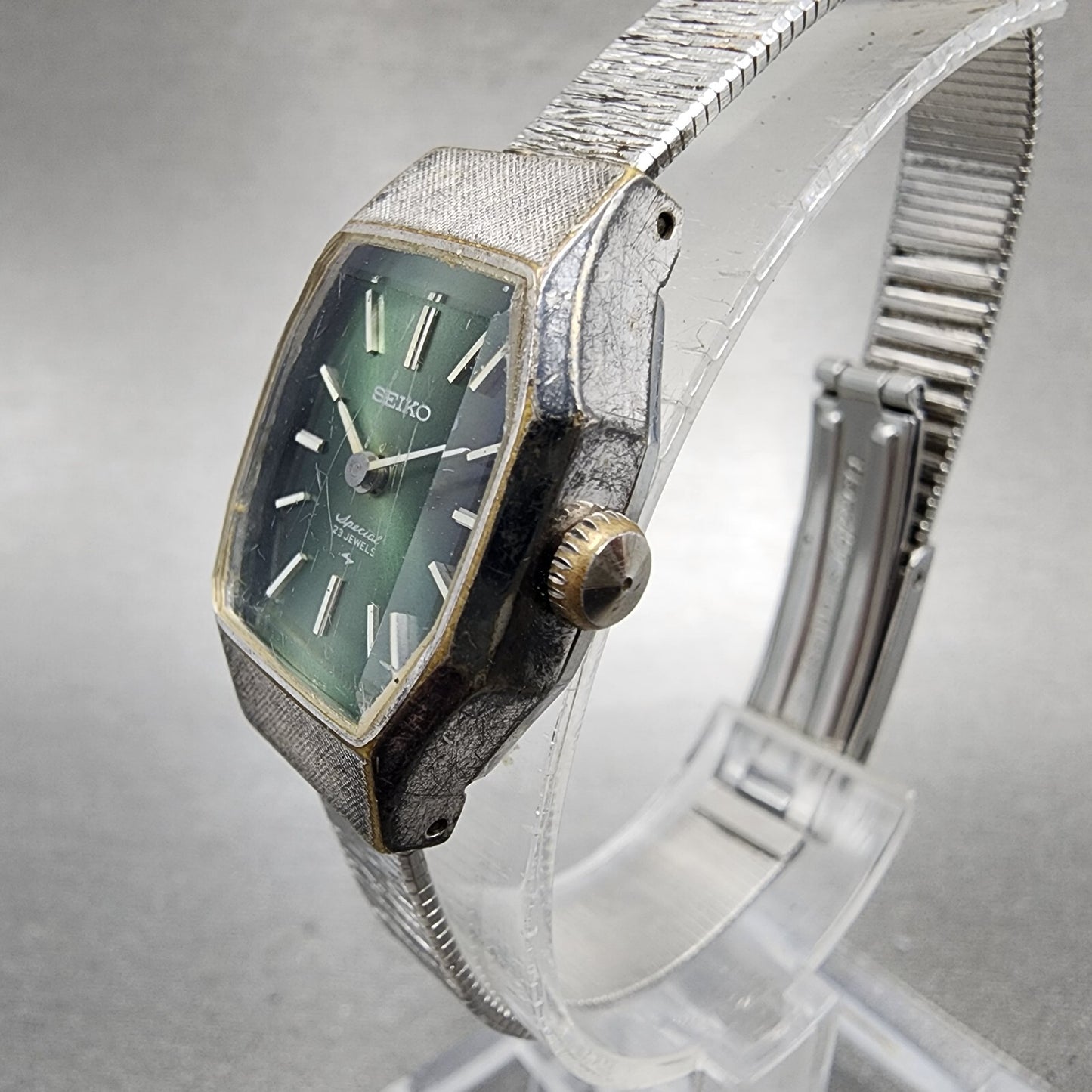 Seiko Special Watch Women 18mm Green Dial Silver Tone Manual 1140-3190 Runs