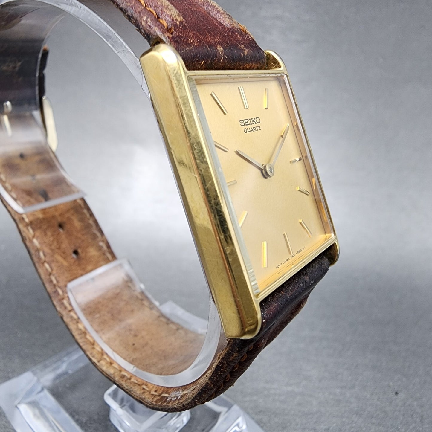 Seiko Tank Watch Men 25mm Gold Dial Gold Tone Rectangle 7N00-5B29 New Battery