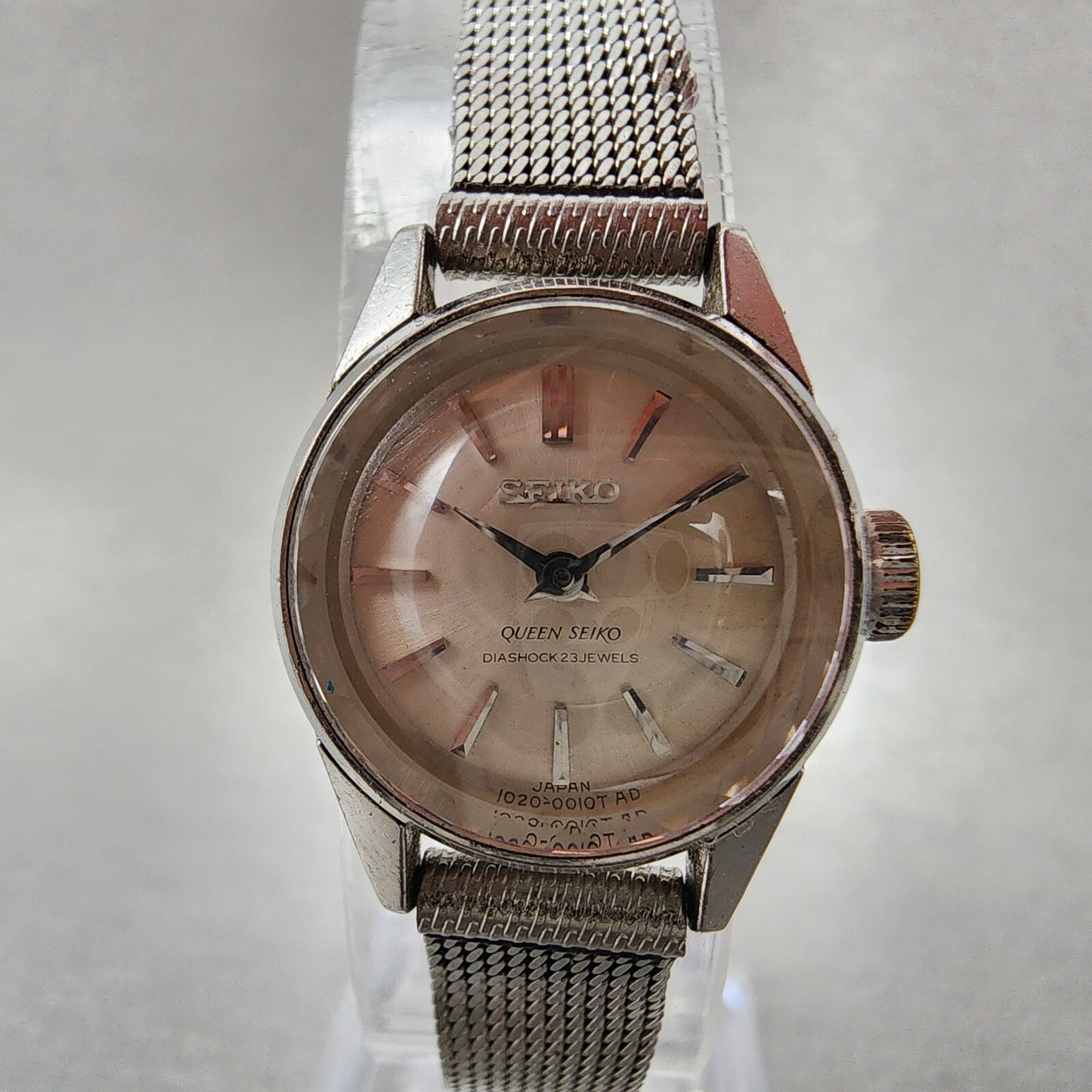 Seiko Queen Seiko Watch Women 19mm White Dial Silver Tone Manual 1020-0010 Runs