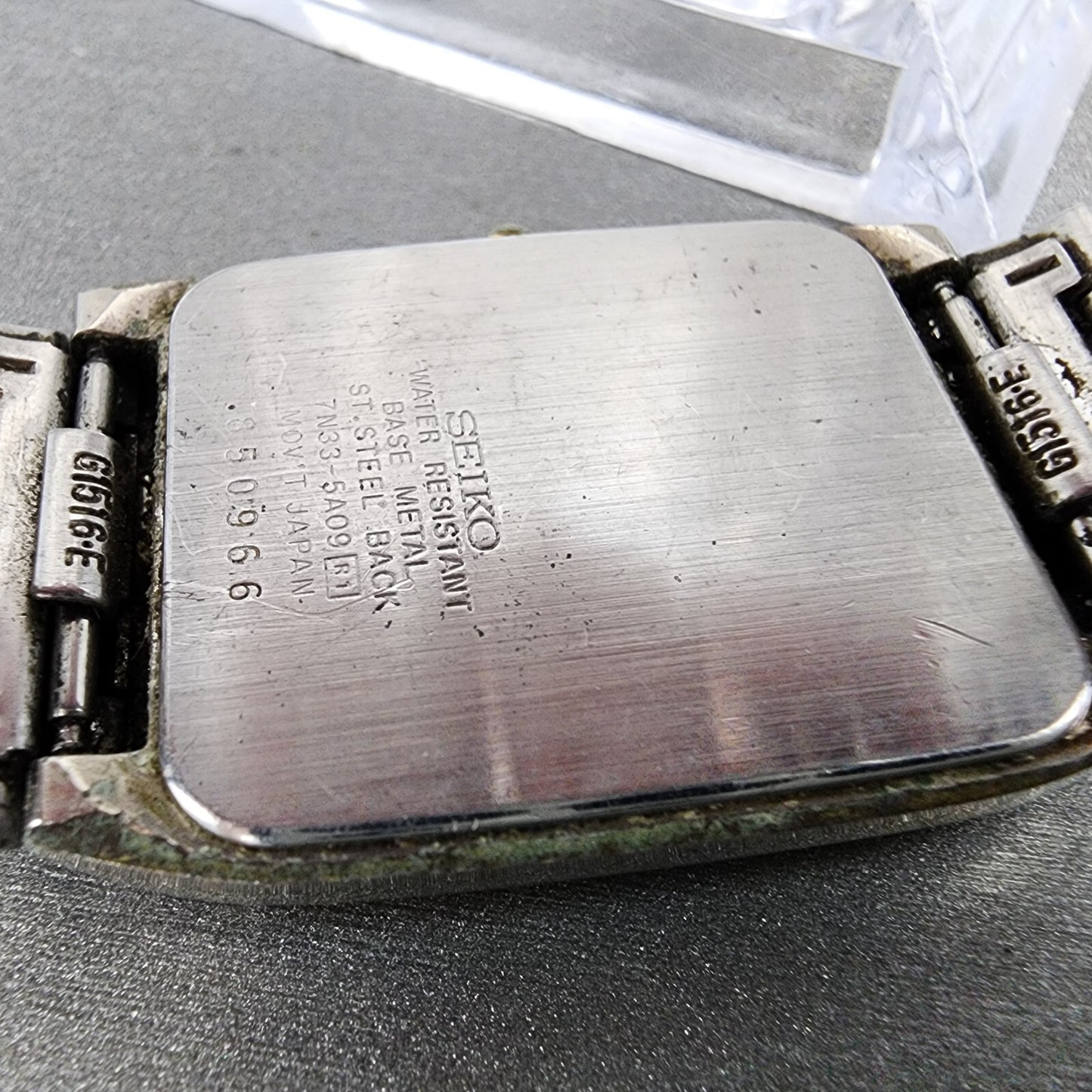 VTG Seiko Tank Watch Men 28mm Gray Dial Two Tone Daydate Rectangle New Battery
