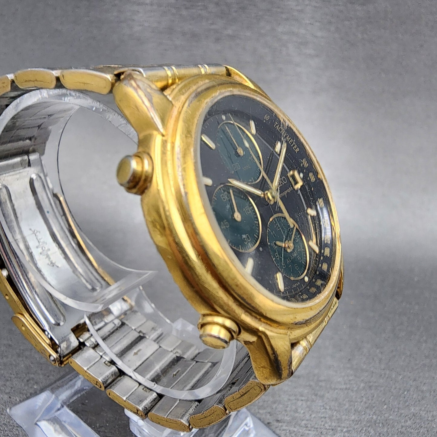 Seiko Chronograph Watch Men 37mm Black Dial Gold Date Alarm 7T32-6G40 READ!!!!!!