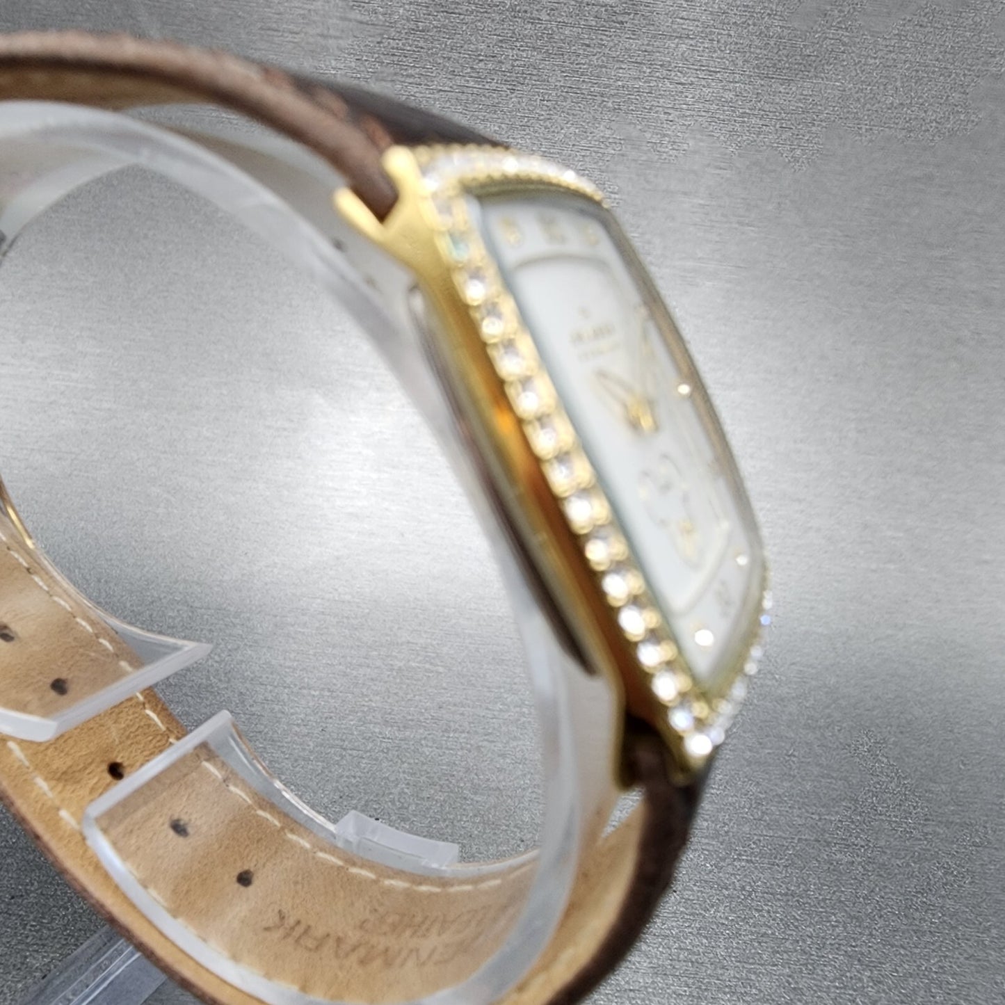 Skagen Mickey Mouse Watch Women 27mm White Dial Gold Tone Rectangle New Battery