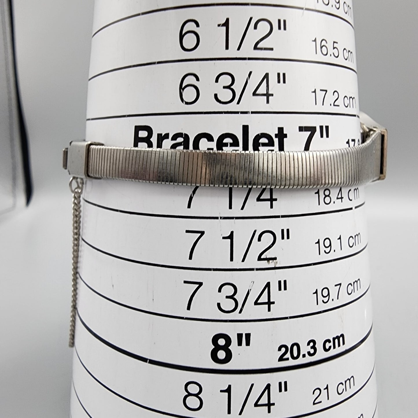 VTG Citizen CQ Watch Women 20mm Silver Dial Silver Tone 4-830385 New Battery