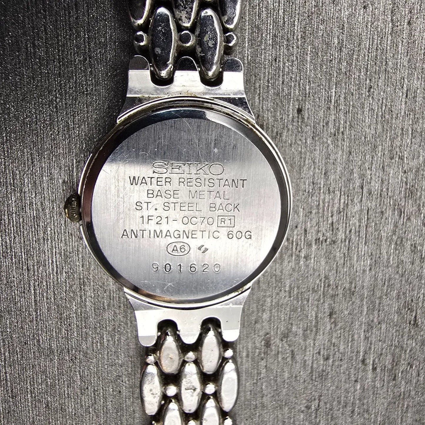 Seiko Belfina Watch Women 21mm MOP Dial Two Tone Gemmed Round 1F21-0C70 New Batt10