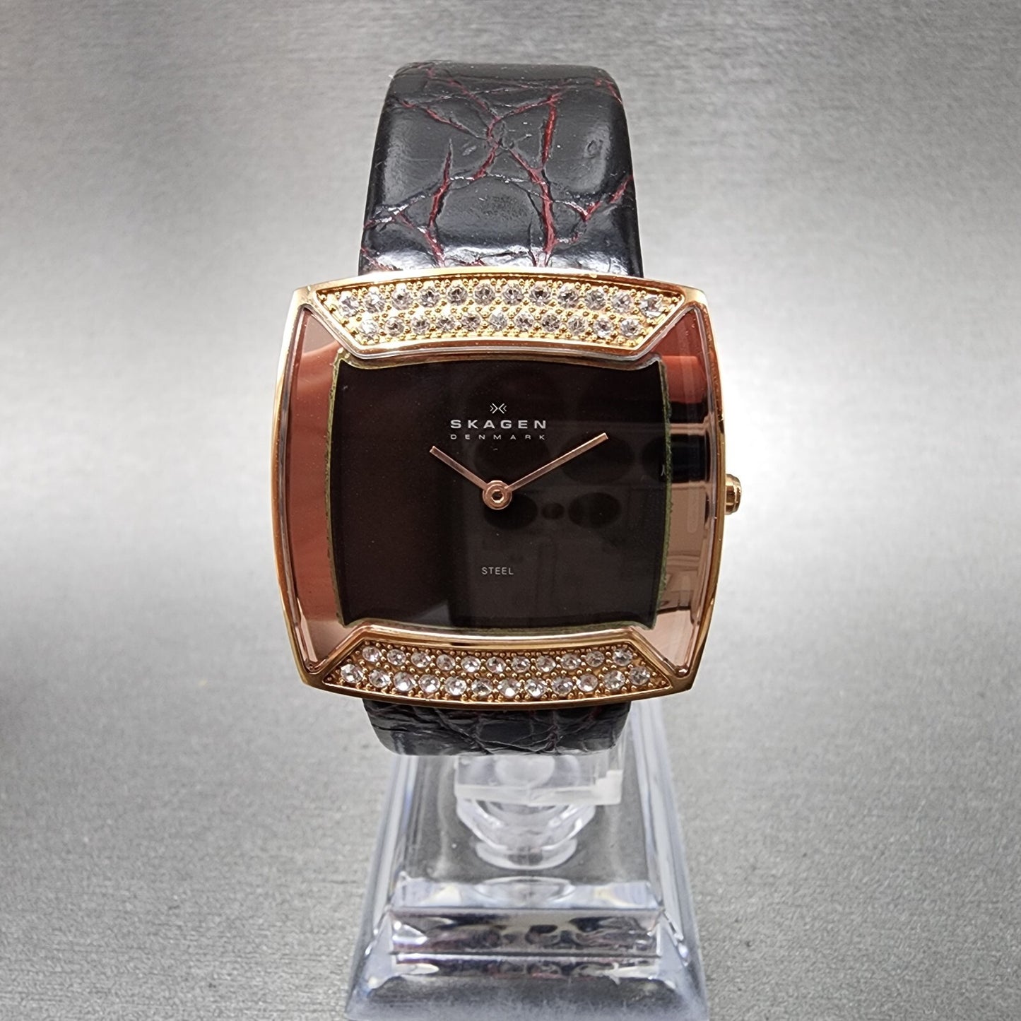 Skagen Watch Women 31mm Brown MOP Dial Rose Gold Tone Bling Bezel Rectangle Runs