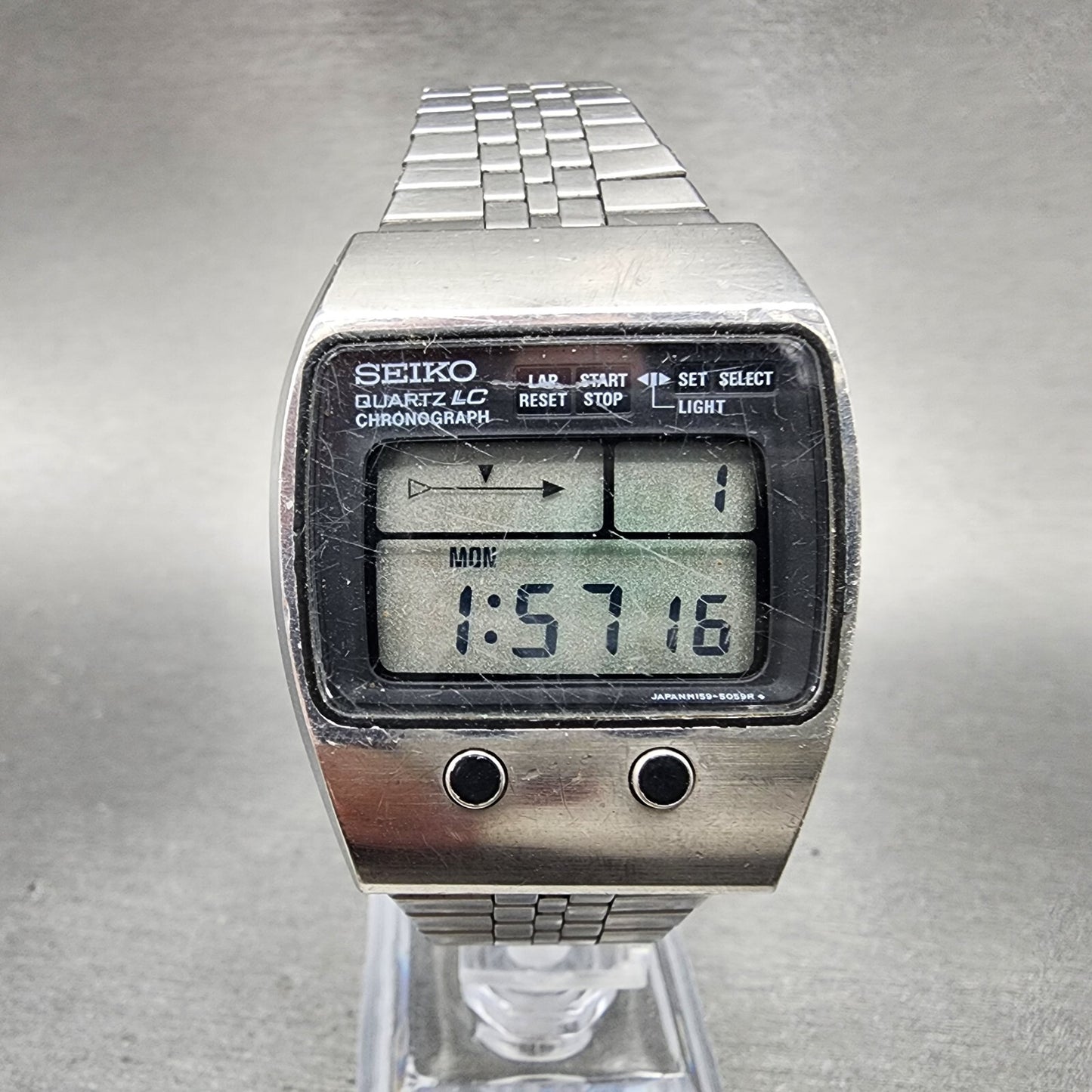 VTG Seiko Digital Watch Men 35mm Silver Tone Chronograph M159-5059 New Battery