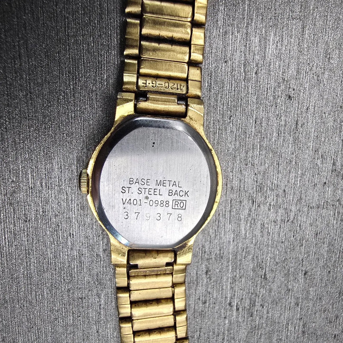 Seiko Watch Women 19mm Black Dial Gold Tone Round V401-0988 New Battery Vintage10