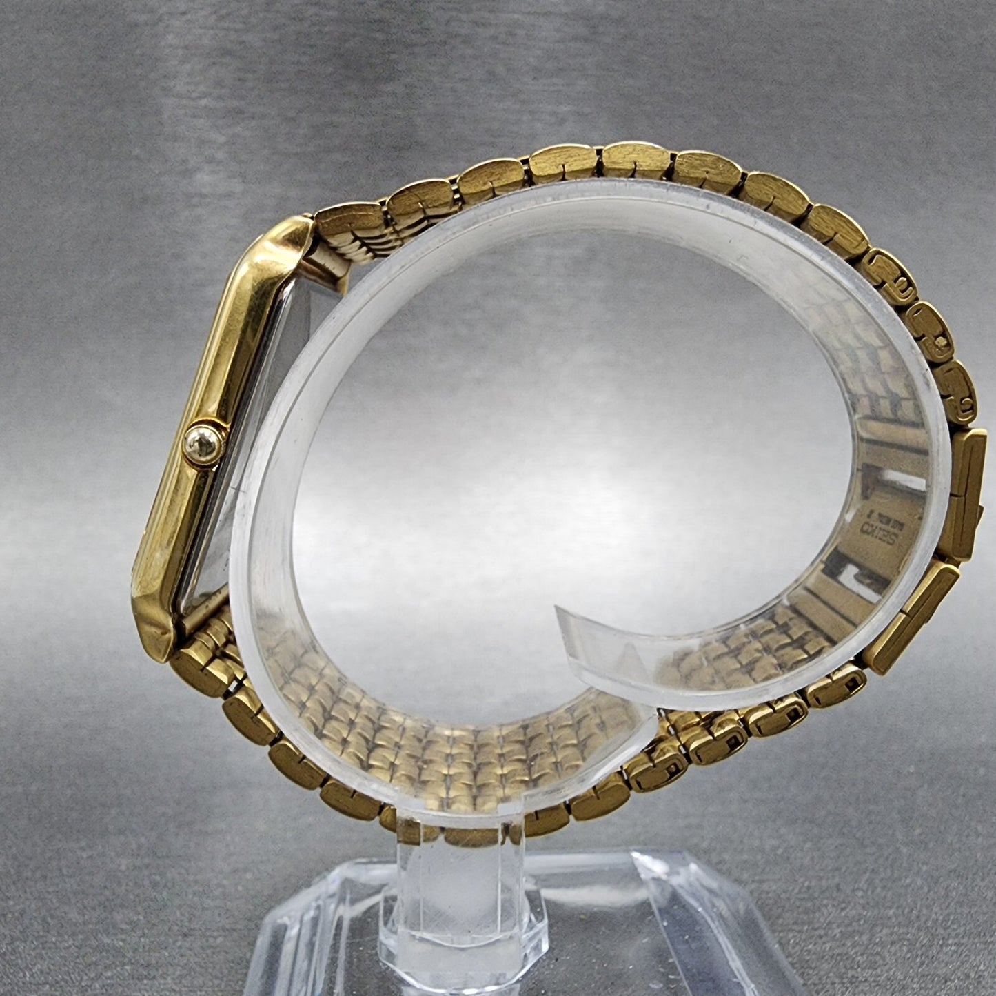 Seiko Tank Watch Men 27mm Black Dial Gold Tone Rectangle 5Y30-5189 New Battery
