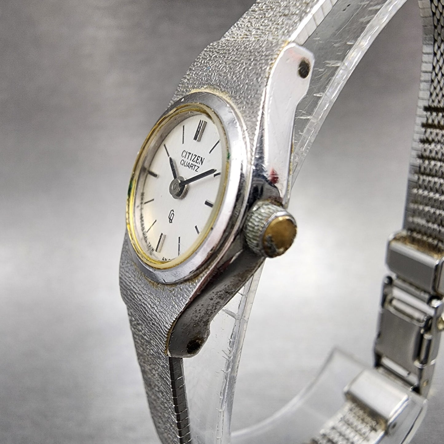 Citizen CQ Watch Women 17mm White Dial Silver Tone Round 3220-891244 New Batt