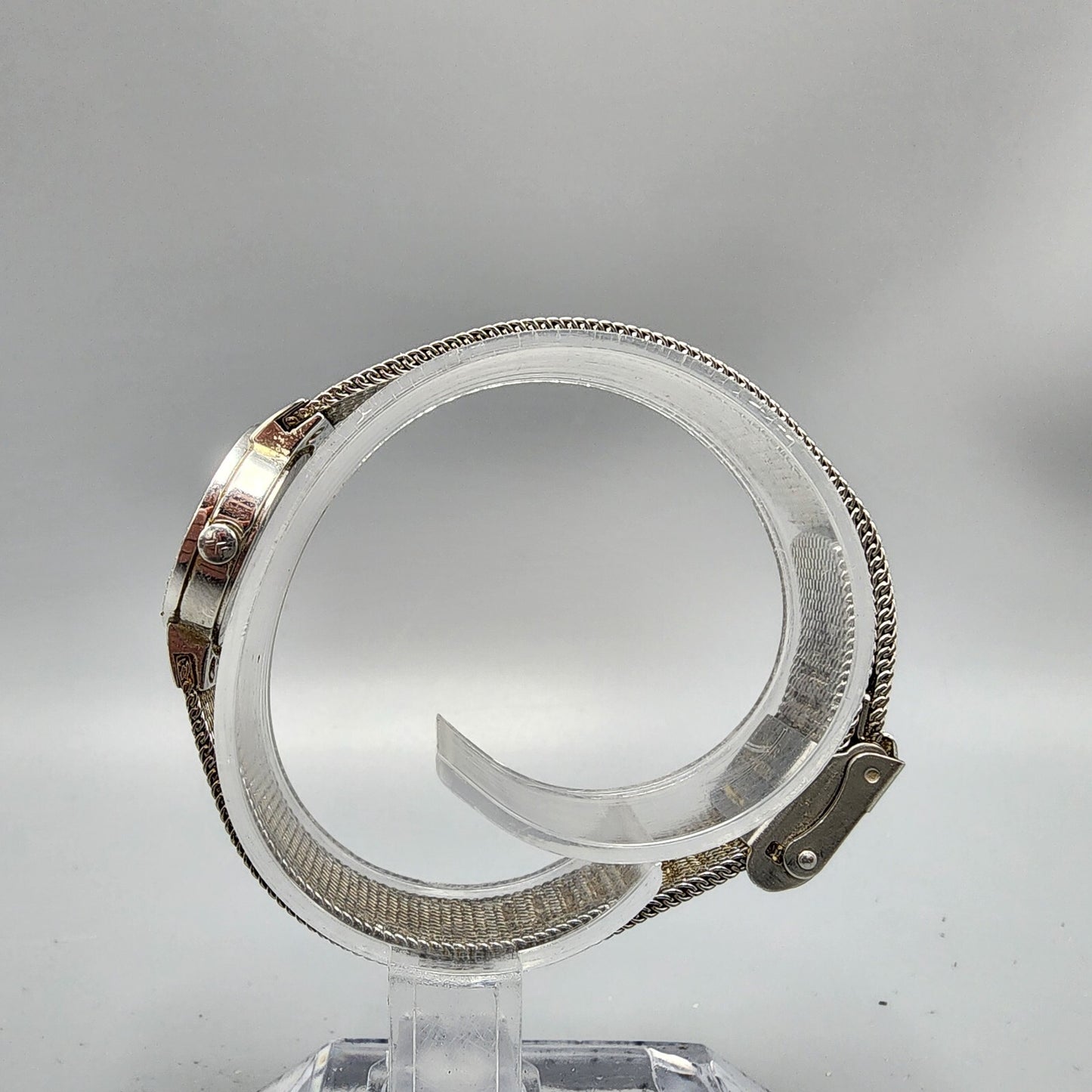 Skagen Steel Watch Women Silver Tone MOP Dial 19mm Round 590SSSMPCR New Battery