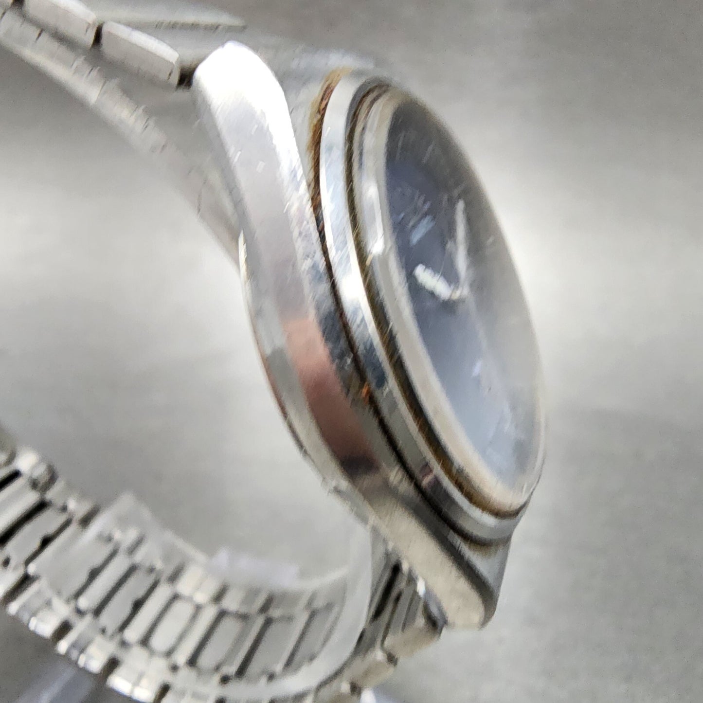 Seiko SQ Watch Men 35mm Blue Dial Silver Tone Daydate 7546-8200 New Battery