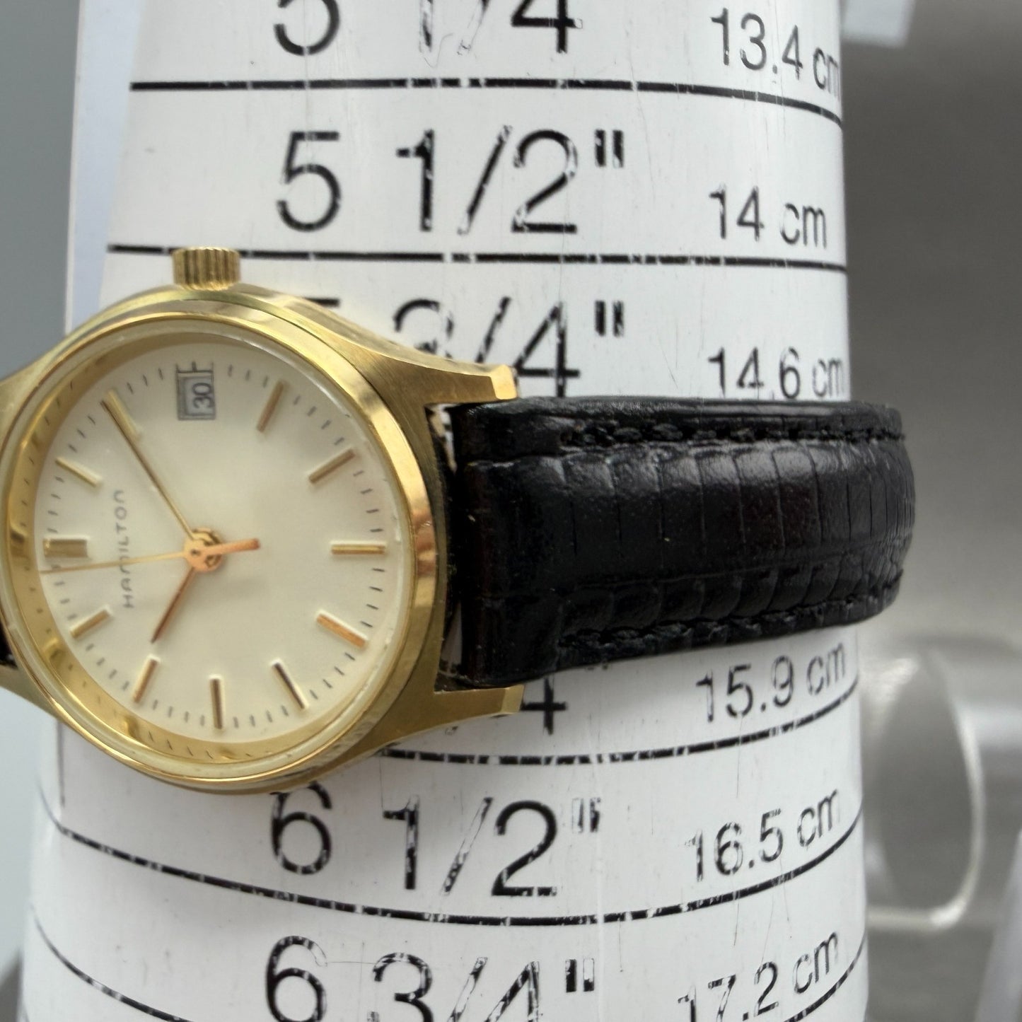 Hamilton Watch Women 24mm White Dial Gold Tone Date Round 9818 New Battery9