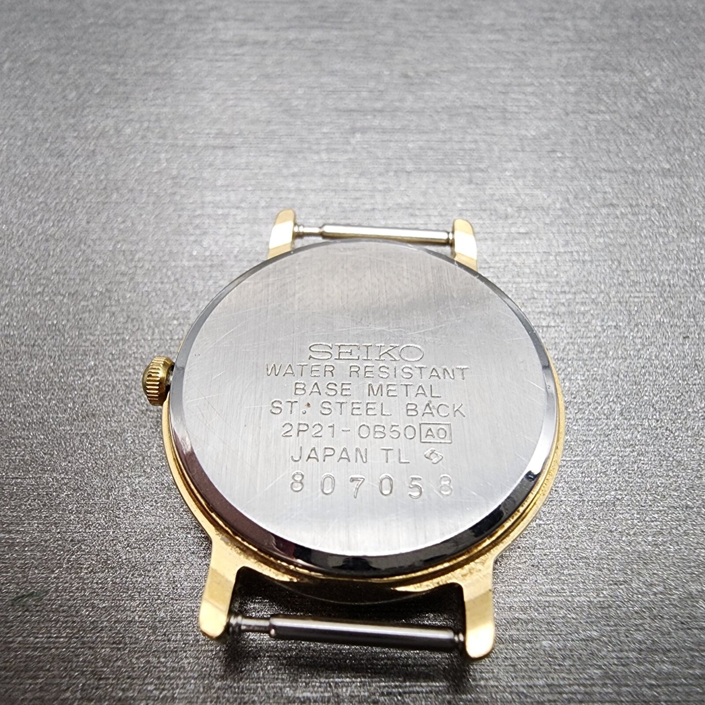 Seiko Avenue Watch Women 23mm White Dial Gold Tone Round 2P21-0B50 New Battery