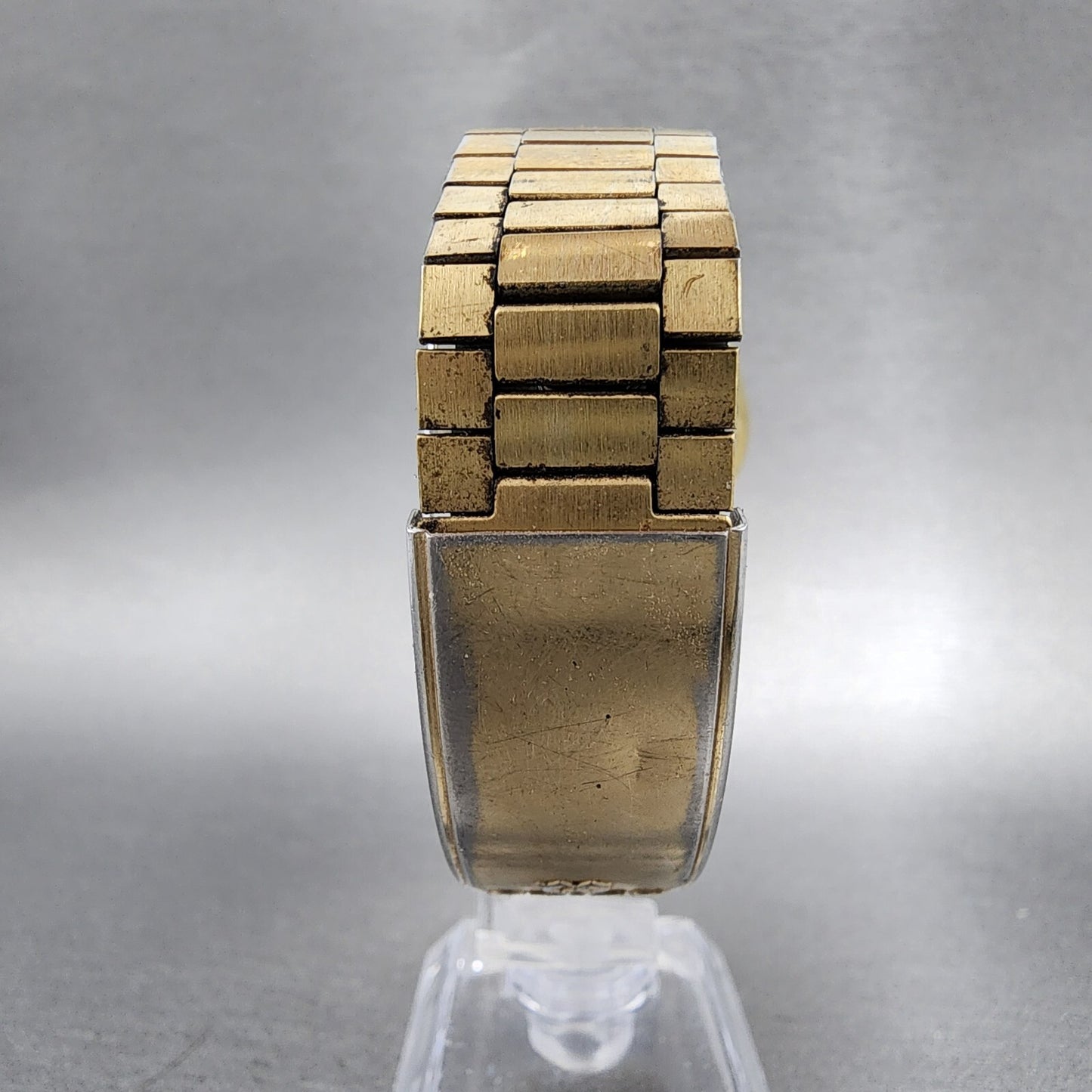 Seiko SQ Watch Men 35mm Gold Dial Gold Tone Daydate Hexagon 8223-5049 New Batt
