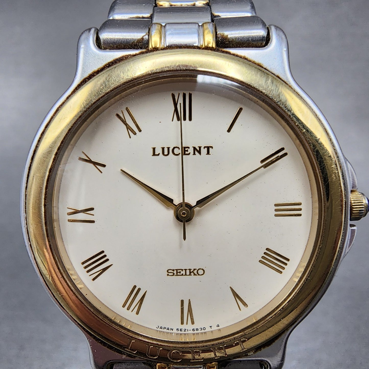 Seiko Lucent Watch Men 31mm White Dial Two Tone 5e21-6b70 New Battery