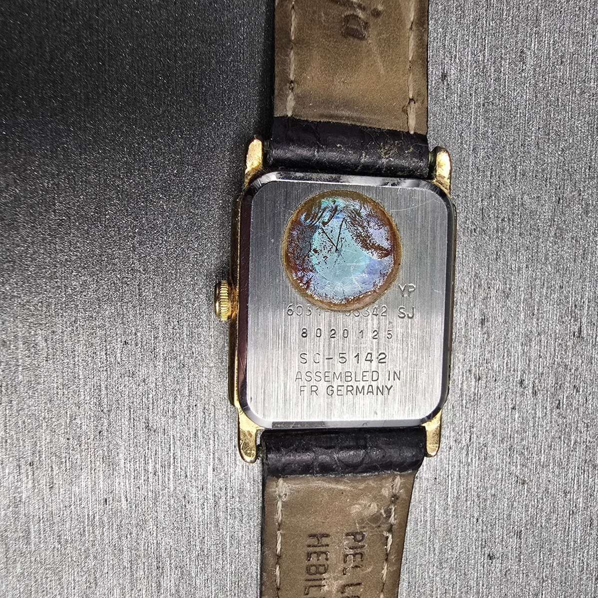 Citizen Tank Watch Women 20mm White Dial Gold Rectangle 6031-Y53342 New Battery10