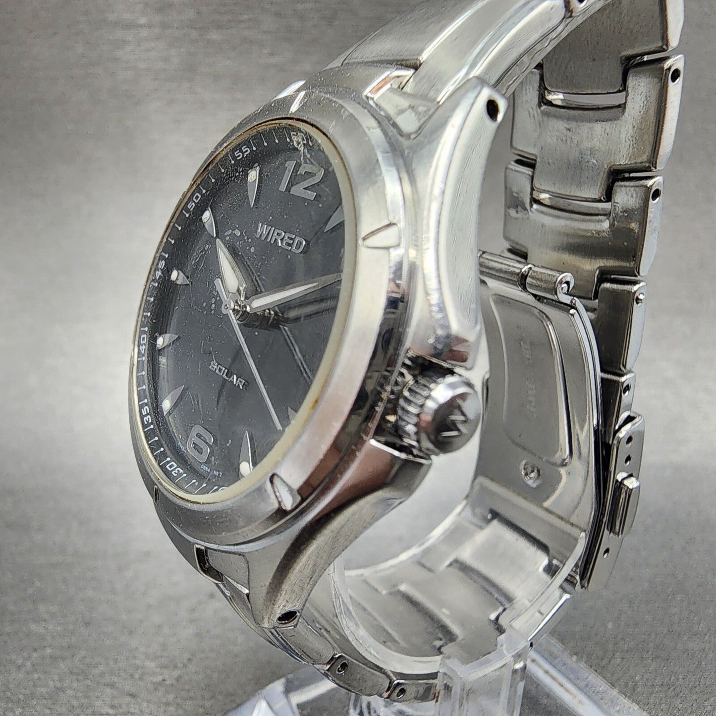 Seiko Wired Solar Watch Men 37mm Black Dial Silver Tone Date V145-0av0 Runs