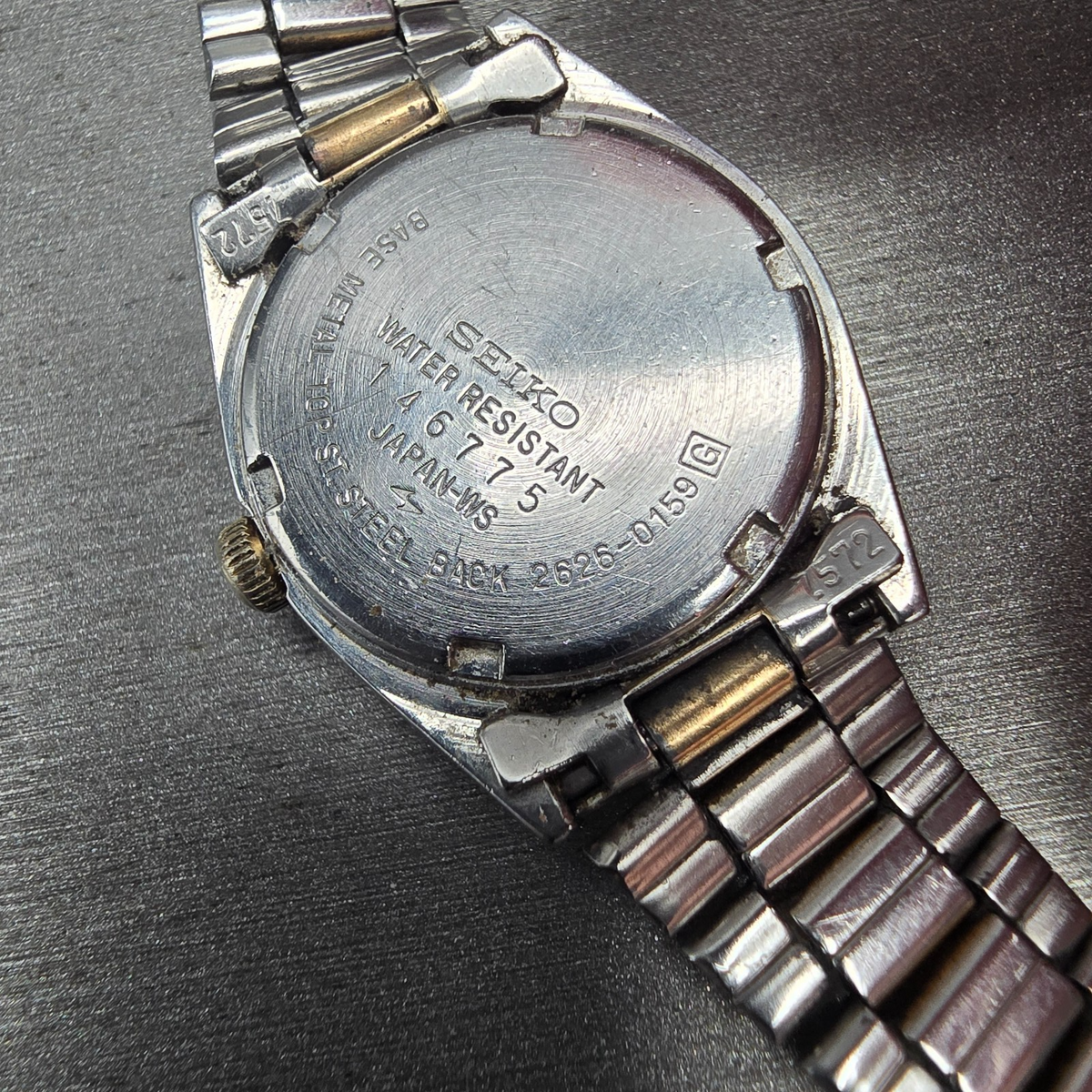 Seiko SQ Watch Women 24mm Silver Dial Two Tone Daydate 2626-0159 New Battery JP10