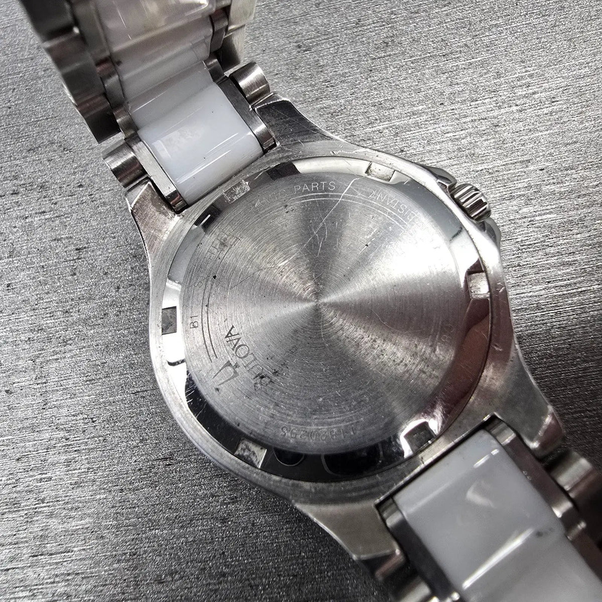 Bulova Diamond Watch Women 30mm White Dial Steel Ceramic Round 98P124 New Batt10