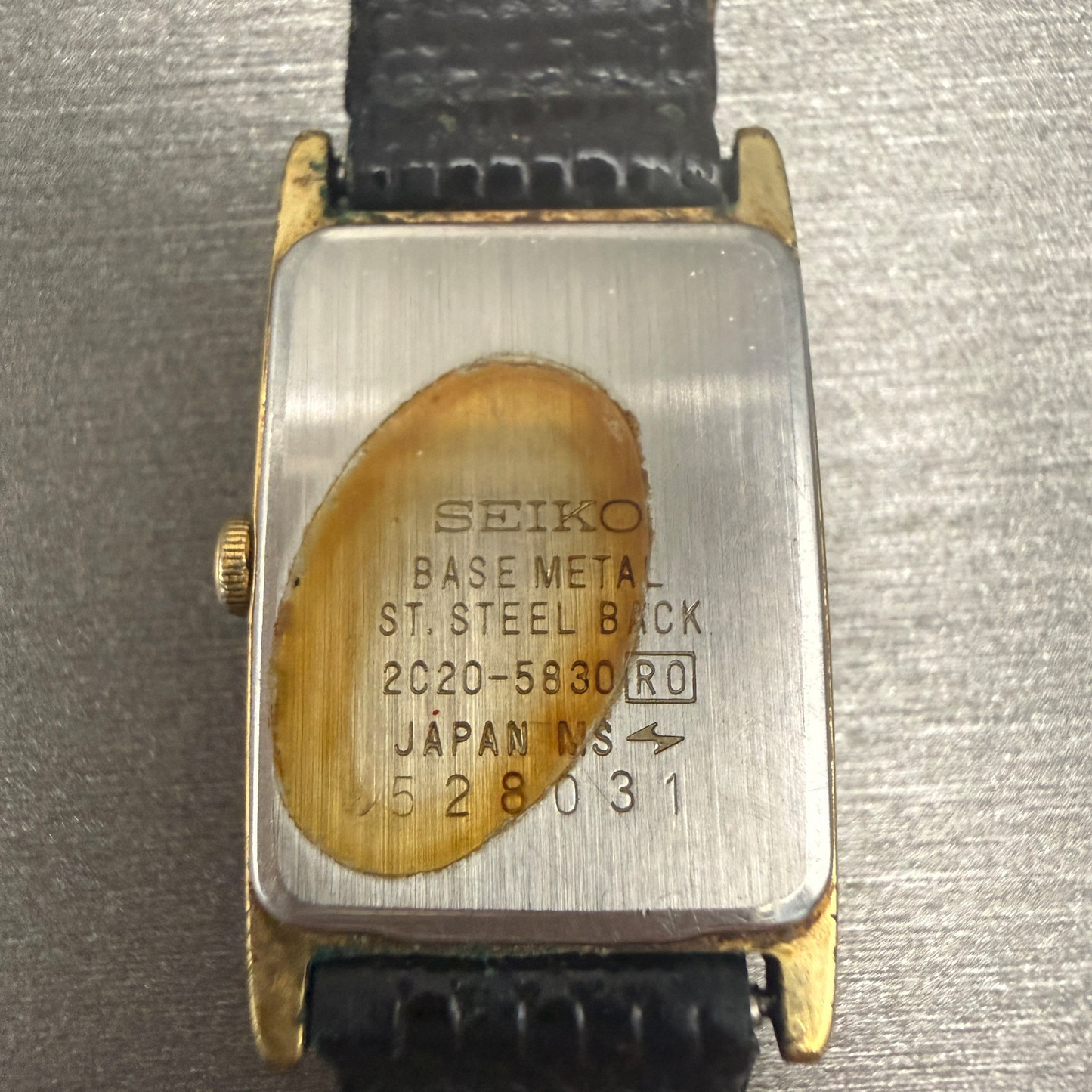 Seiko Tank Watch Women 17mm Gold Dial Gold Tone Rectangle 2020-5830 New Battery10
