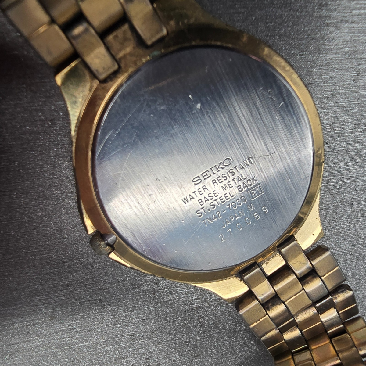 Seiko Watch Men 35mm White Dial Gold Tone Date Round 7N42-7030 New Battery VTG10