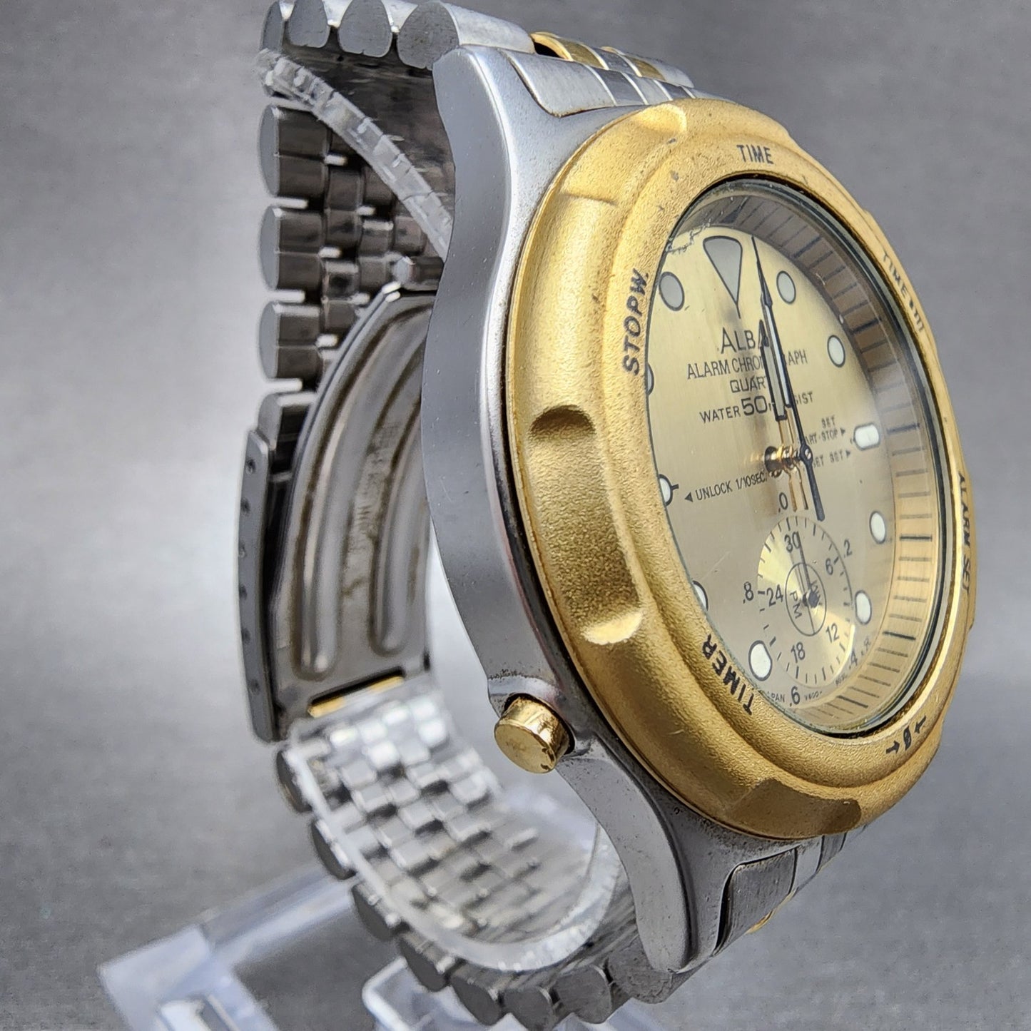Seiko ALBA Chronograph Watch Men 39mm Champagne Dial Two Tone Round New Battery