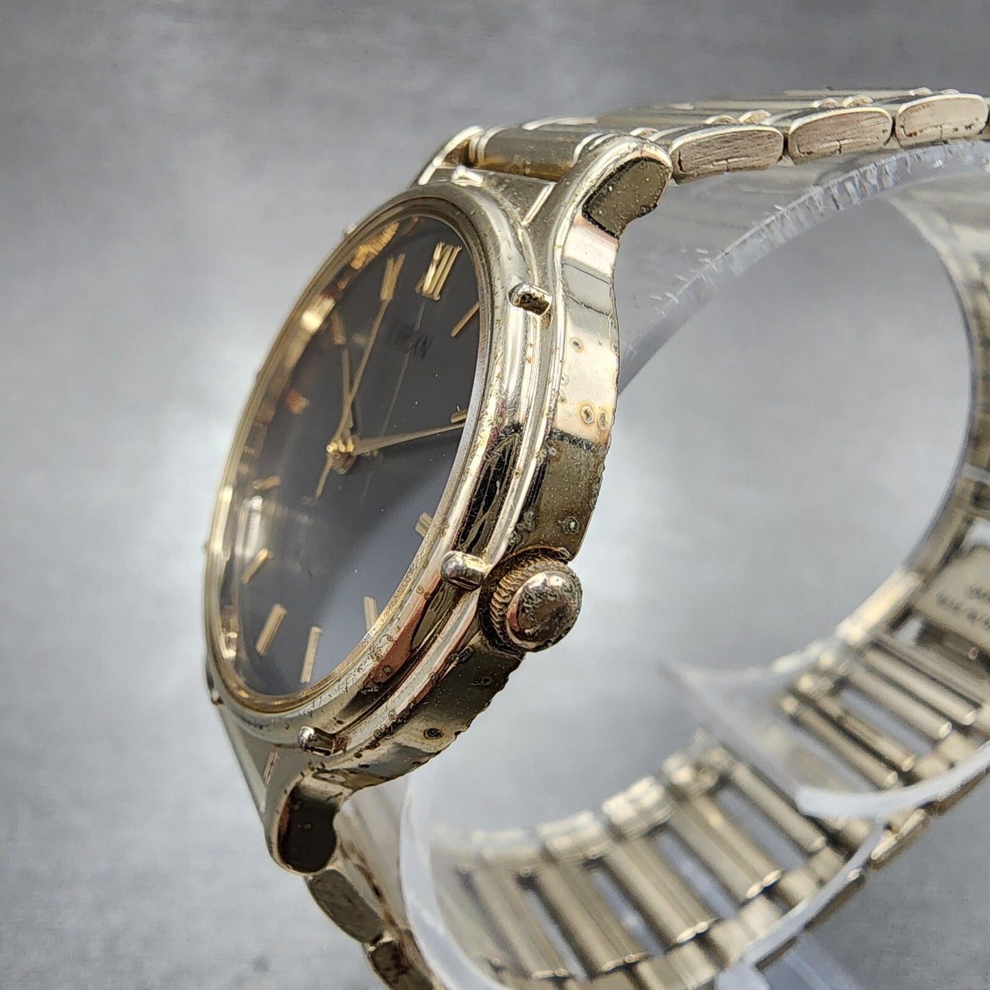 Seiko ALBA Urban Watch Women 29mm Gray Dial Silver Tone Round V701-6G60 New Batt