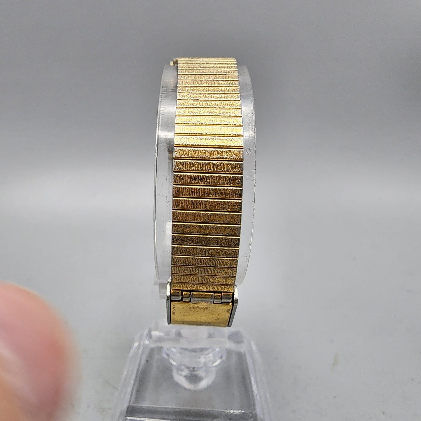 VTG Seiko Watch Women 20mm Gold Dial Gold Tone 8Y21-5000 Tonneau New Battery