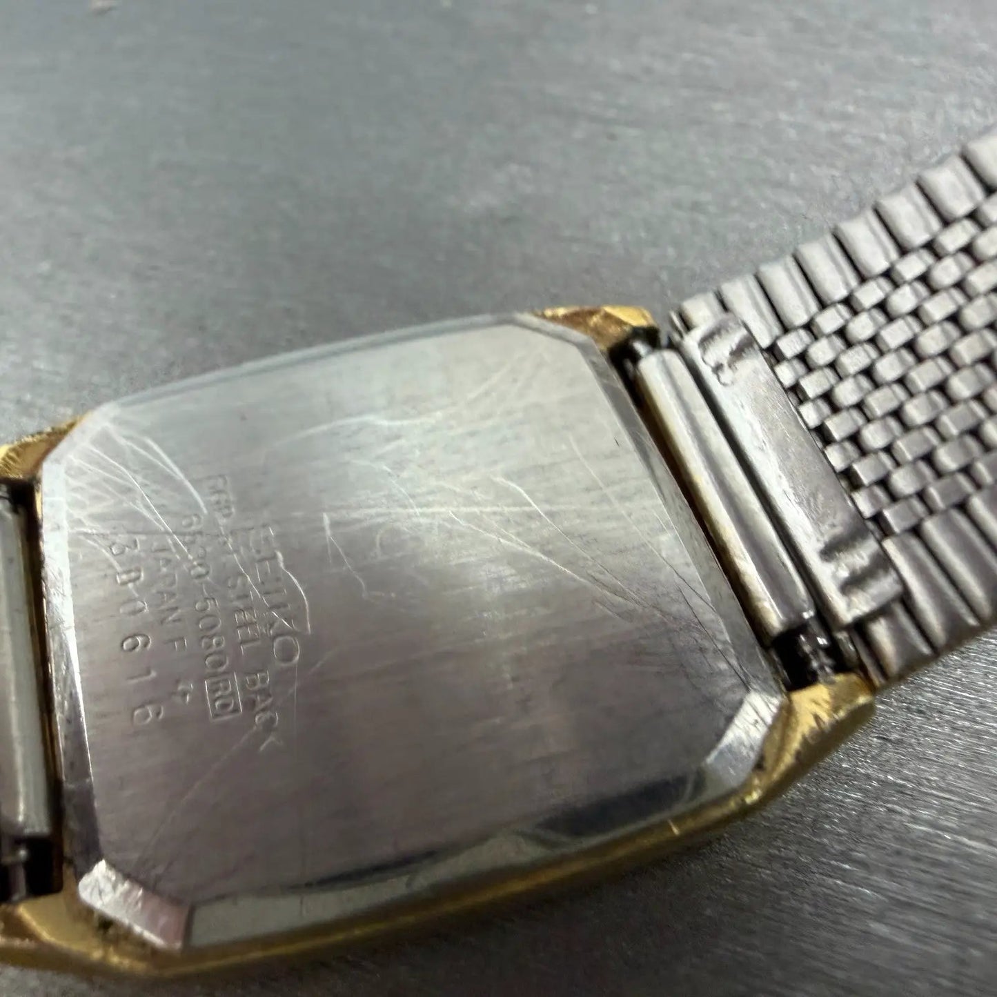 Seiko Tank Watch Men 26mm Champagne Dial Gold Tone Rectangle 6530-5080 PARTS10