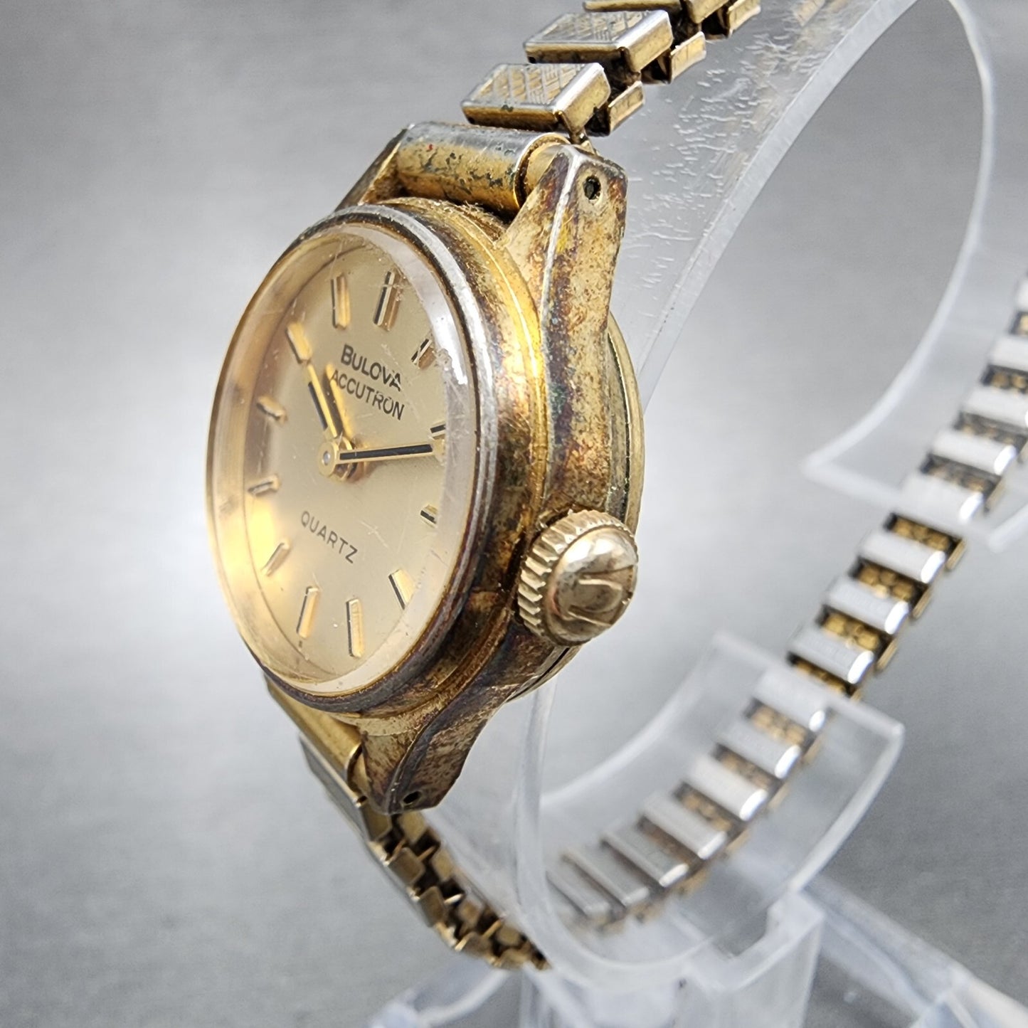 VTG Bulova Accutron Watch Women 22mm Gold Dial Gold Tone Round N8 PARTS