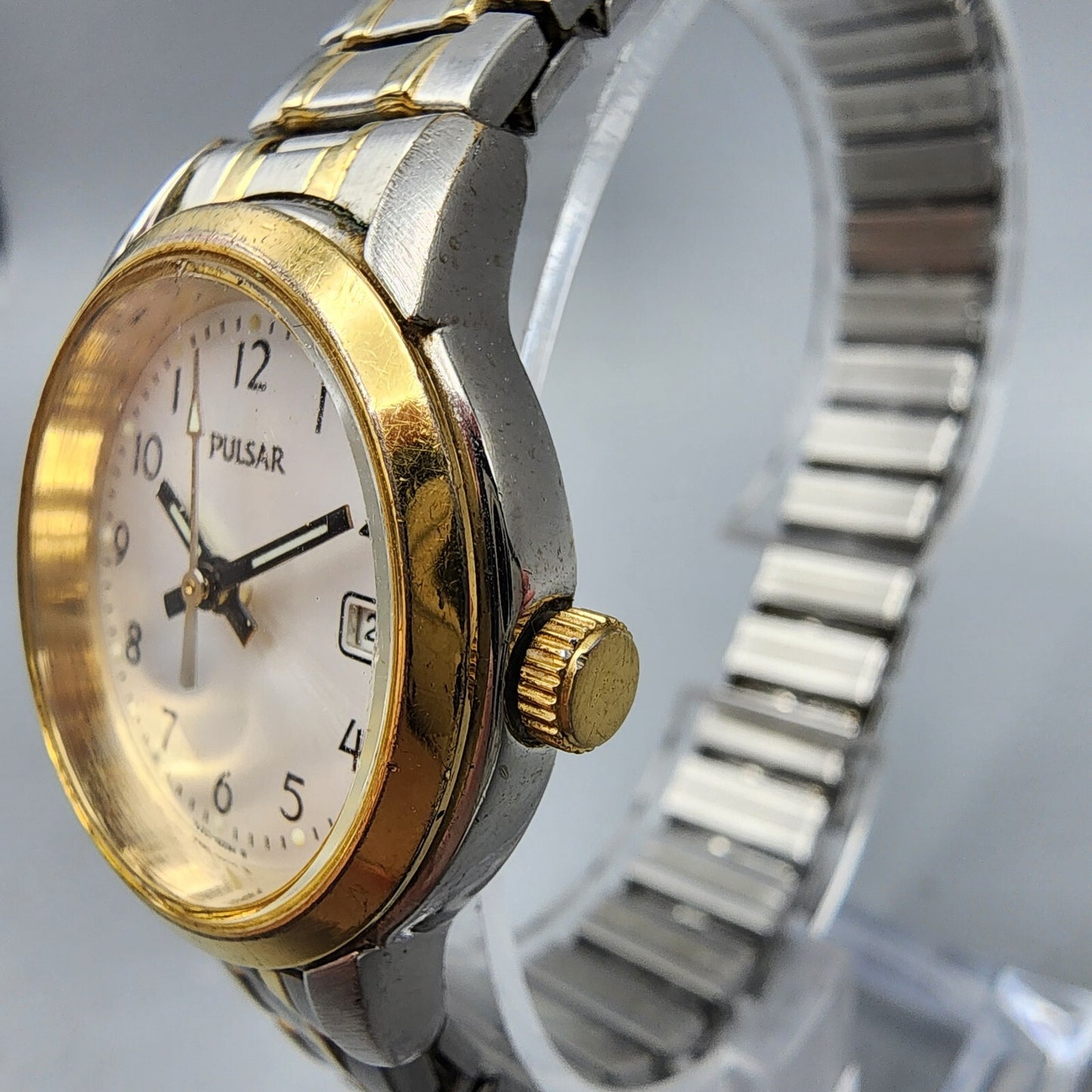 Pulsar Watch Women 22mm Silver Dial Two Tone Date Round VJ22-X025 New Battery