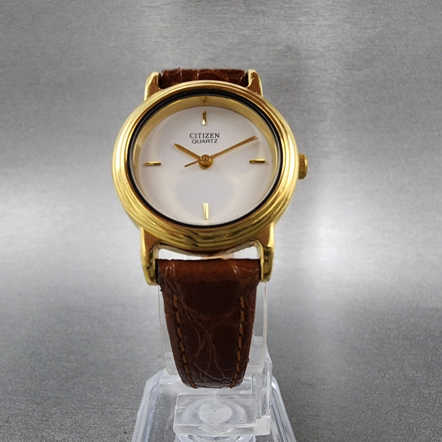 Citizen Watch Women 24mm White Dial Gold Tone Round 6031-077211 New Battery
