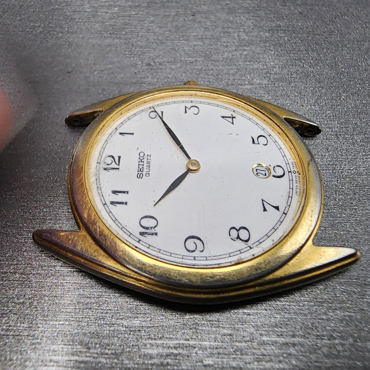 Seiko Watch Men 34mm White Dial Gold Tone Date Round 5E29-7A20 PARTS