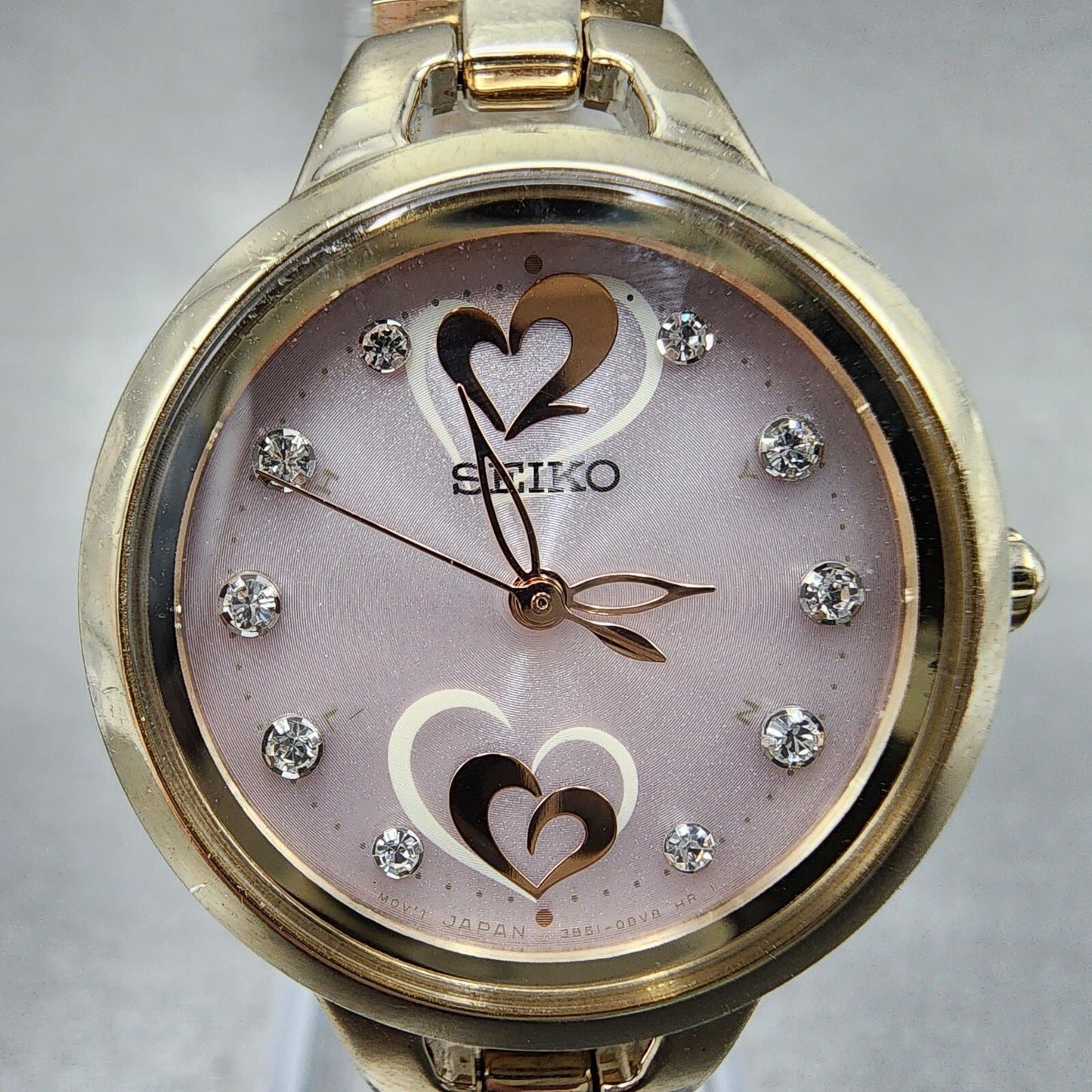 Seiko Solar Atomic Watch Women 27mm Pink Heart Dial Gold Tone 3b51-0ar0 Runs