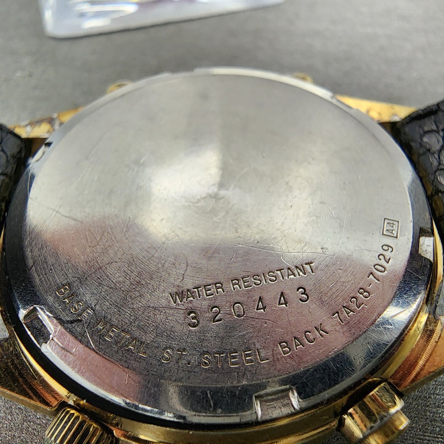 Seiko Chronograph Watch Men 37mm Gold Dial Two Tone 7A28-7029 Round READ!!!!!