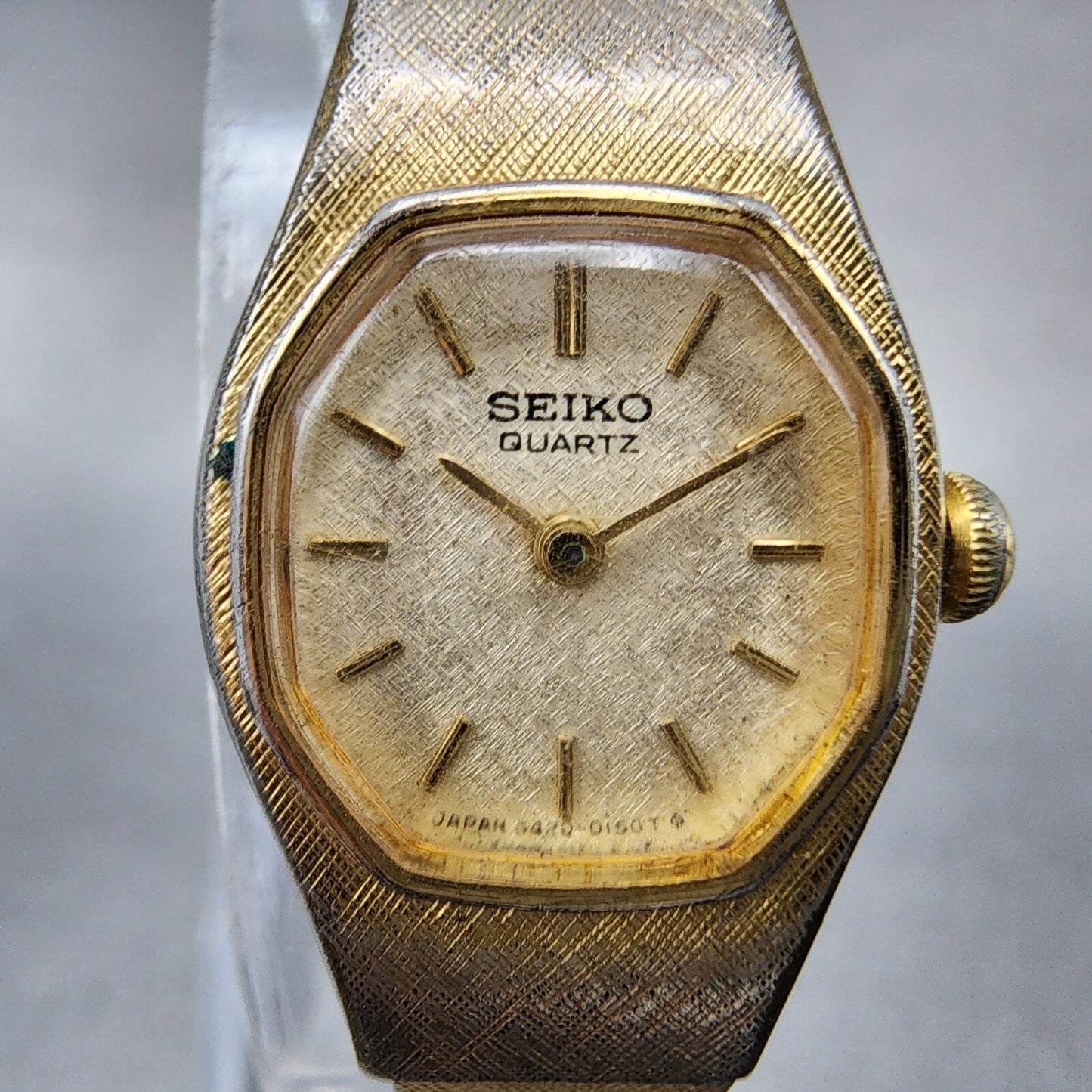 VTG Seiko Watch Women 16mm Champagne Dial Gold Tone Octagon 5420-5059 New Batt