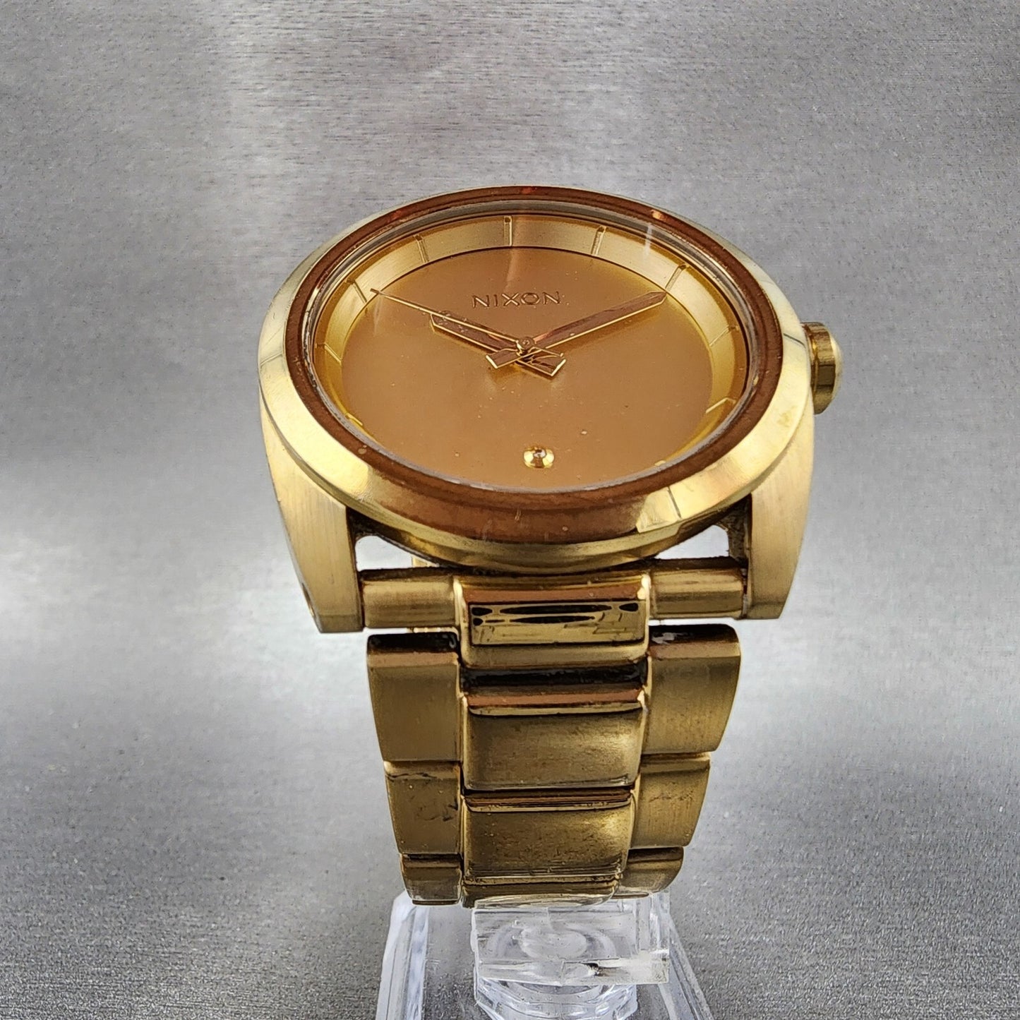 Nixon Kingpin Watch Men 41mm Gold Dial Gold Tone Round New Battery