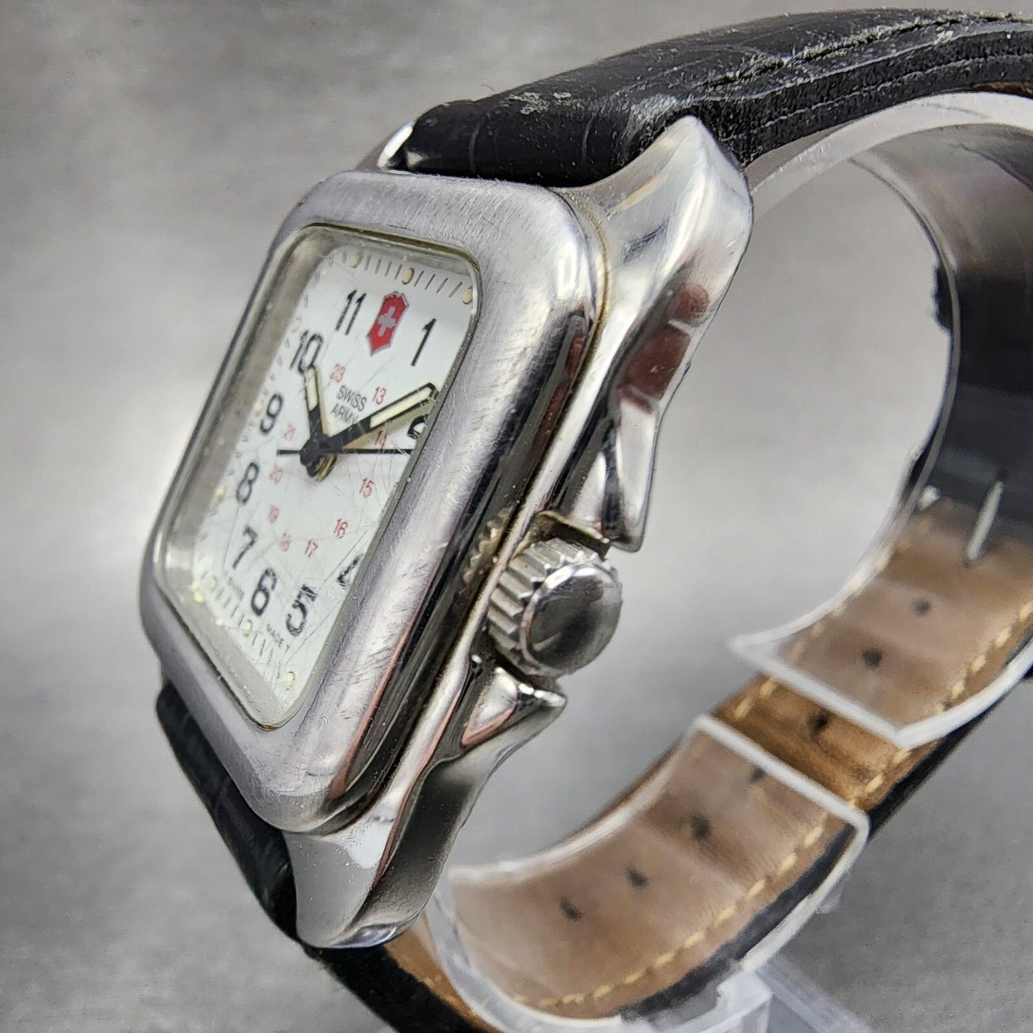 Victorinox Swiss Army Tank Watch Women 29mm White Dial Silver Tone PARTS