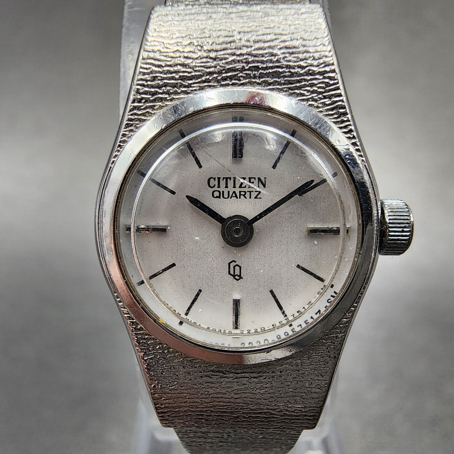 Citizen CQ Watch Women 17mm Silver Dial Silver Tone Round 3220-891244 New Batt