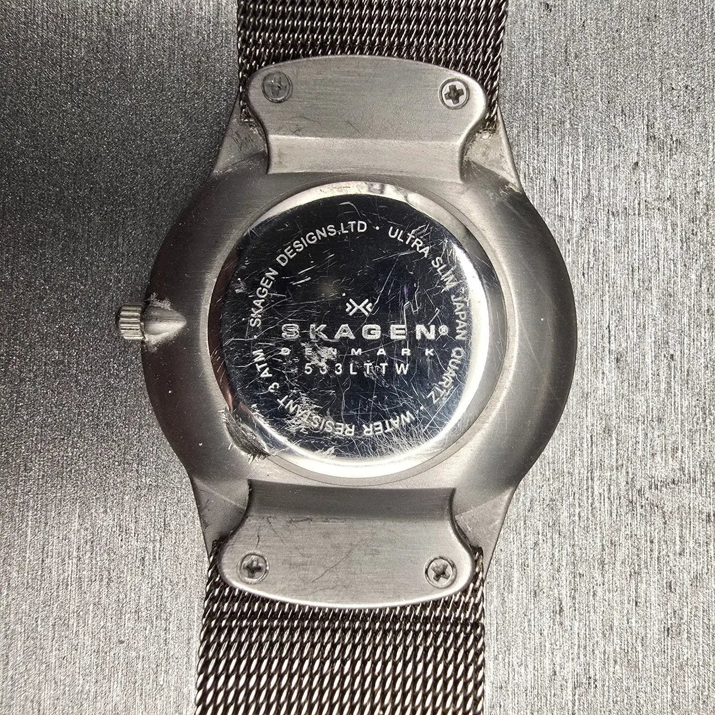 Skagen Watch Men 34mm White Dial Titanium Date Round 533LTTW New Battery10