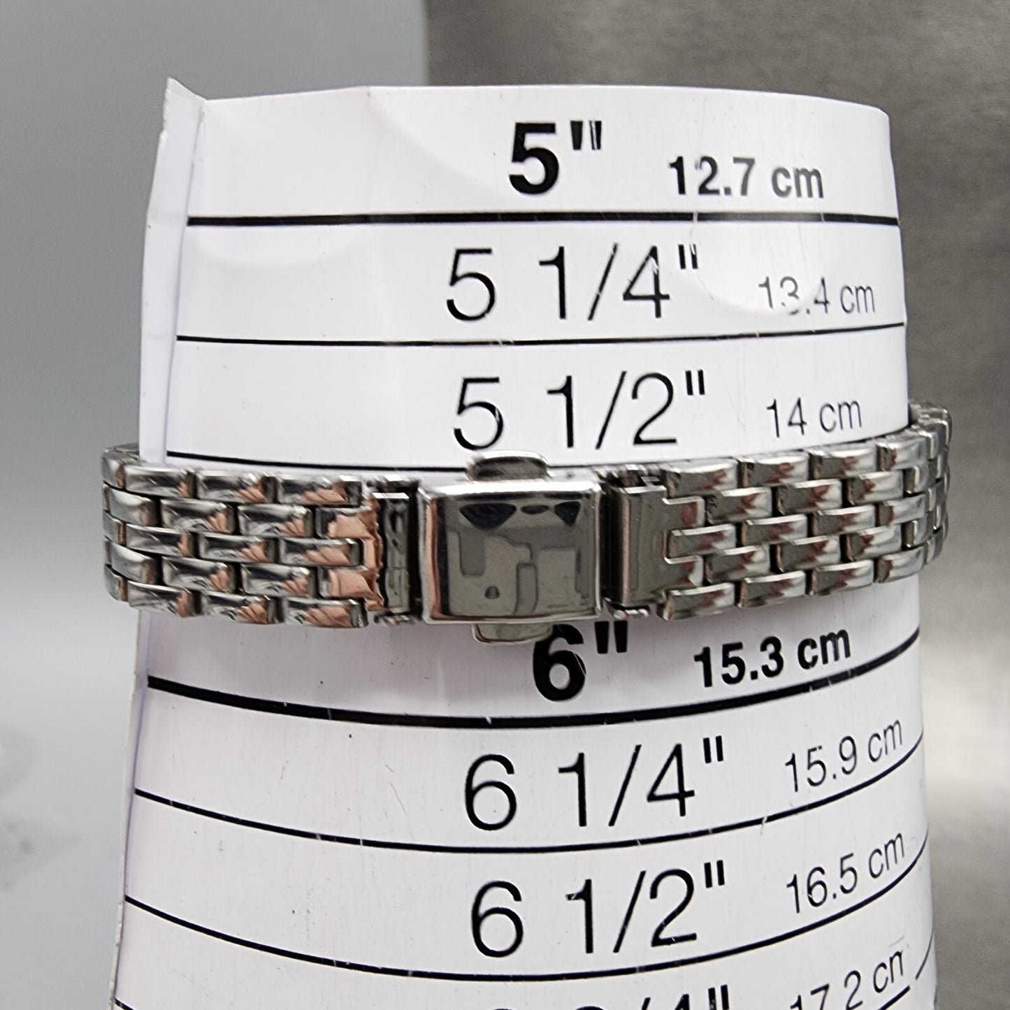 Seiko Lucent Watch Women 23mm White Dial Silver Tone Round 4N21-0610 New Battery
