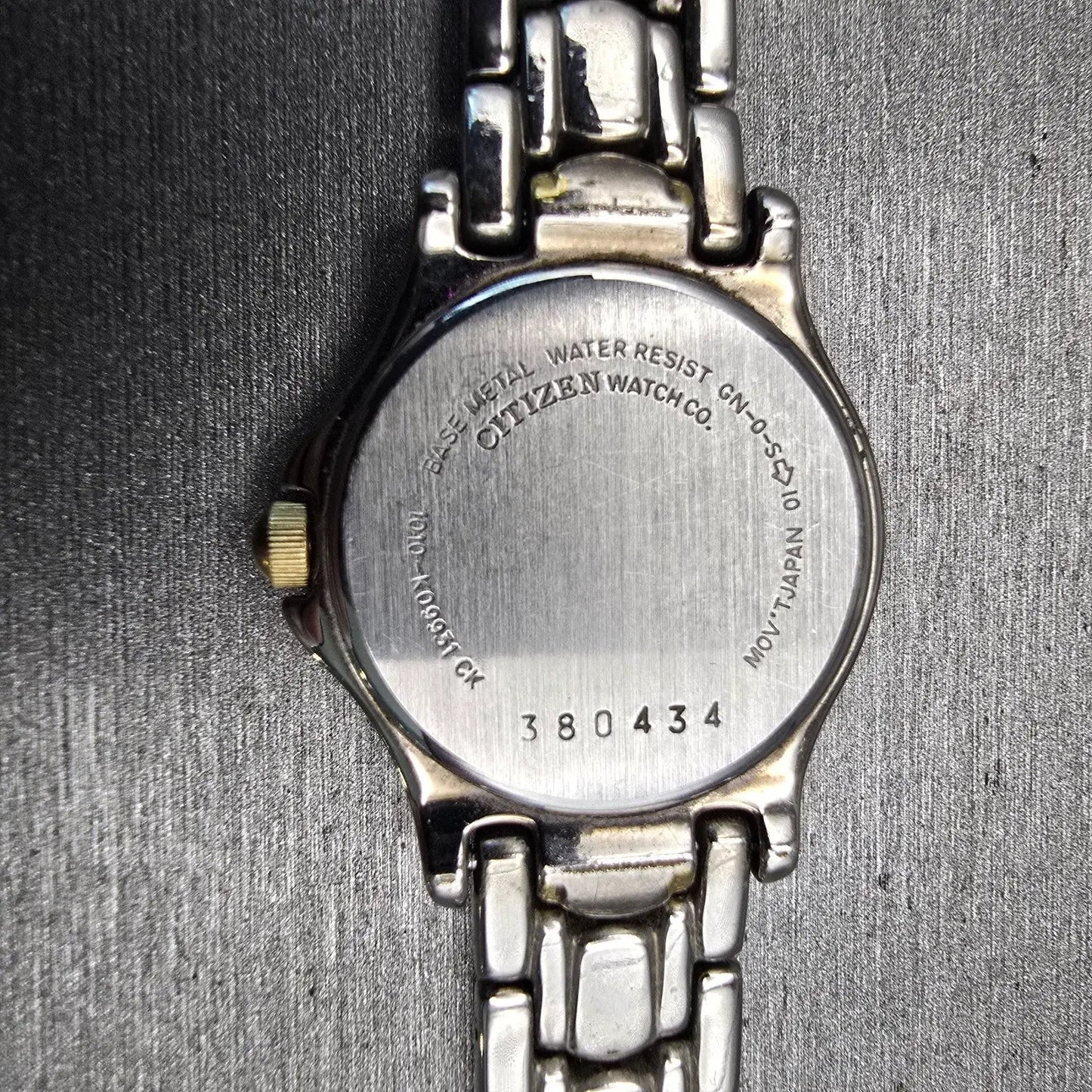 Citizen Watch Women 24mm Ivory Dial Two Tone Date Round 1010-K09931 New Battery10
