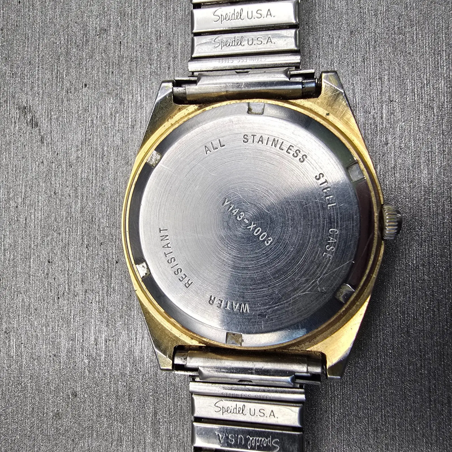 Seiko Pulsar Watch Men 36mm Champagne Dial Two Tone Daydate V143-X003 New Batt10