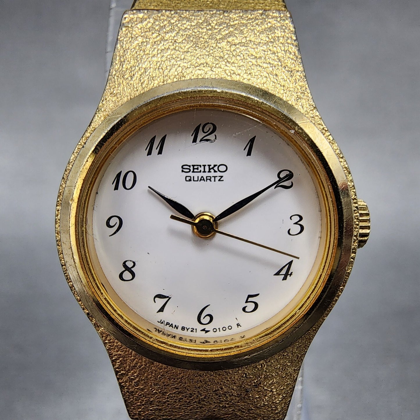 Seiko Watch Women 20mm White Dial Gold Tone Round 8Y21-0020 New Battery