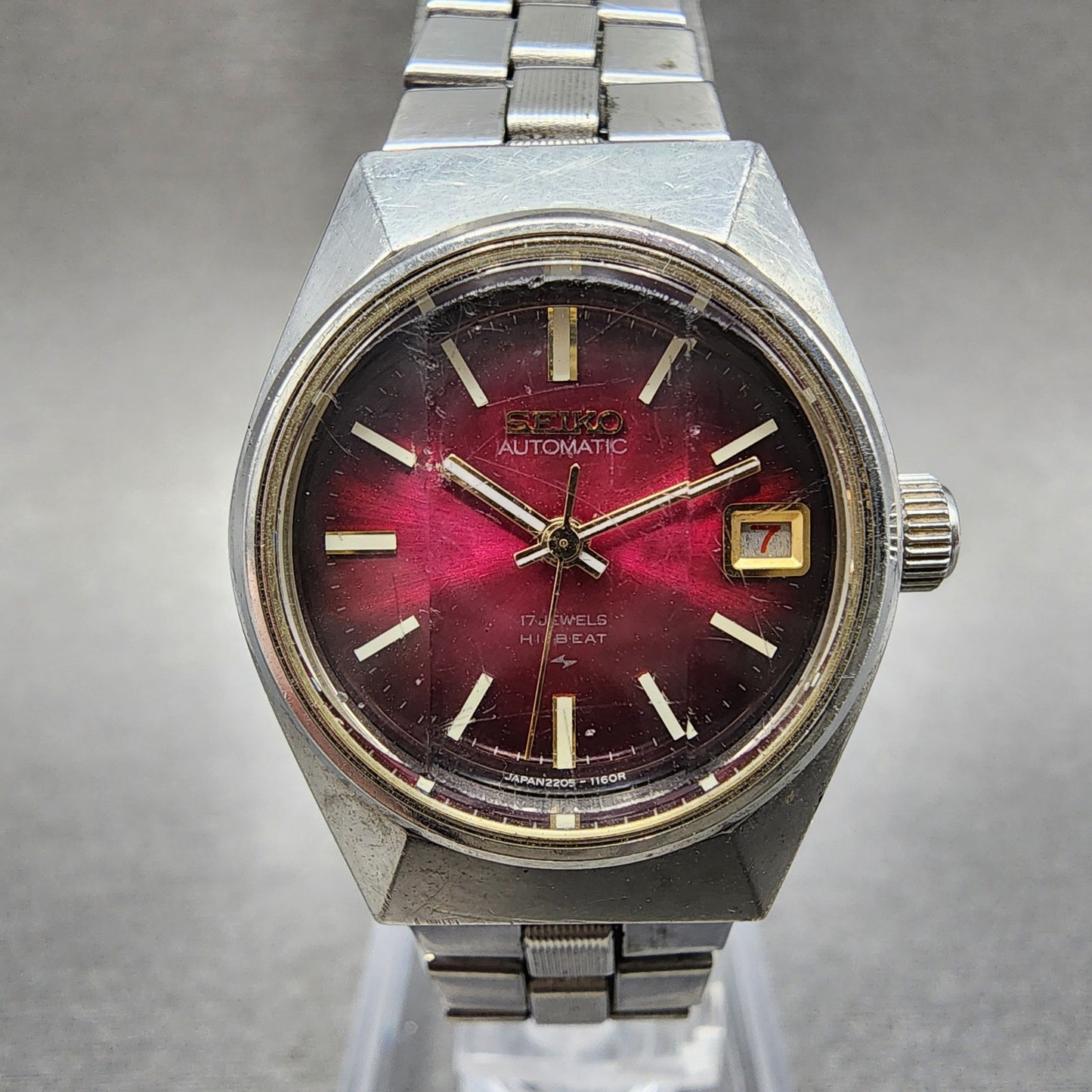 Seiko Automatic Watch Women 24mm Red Dial Silver Tone Date 2205-0679 Runs