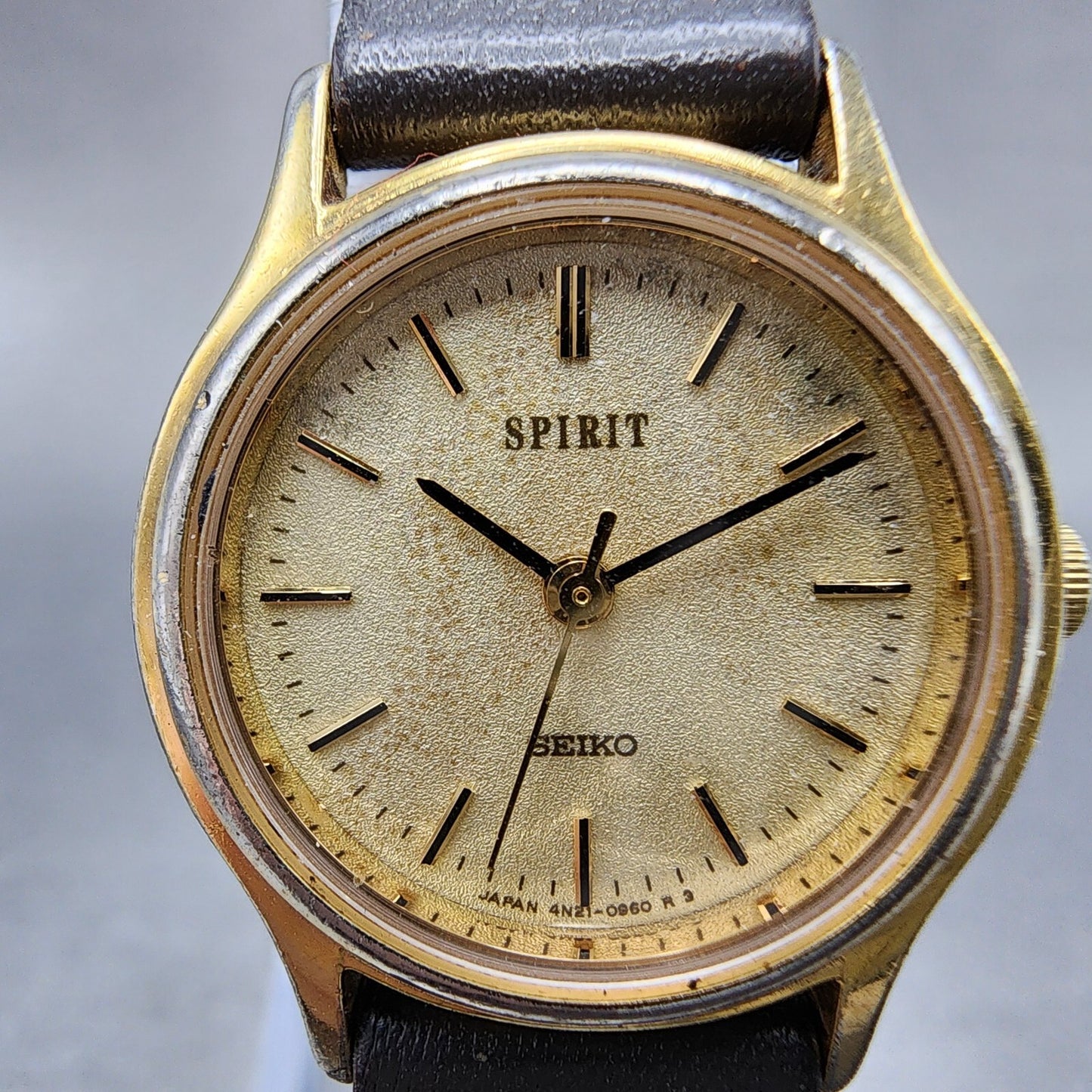 Seiko Spirit Watch Women 23mm Champagne Dial Gold Tone 4n21-0450 New Battery