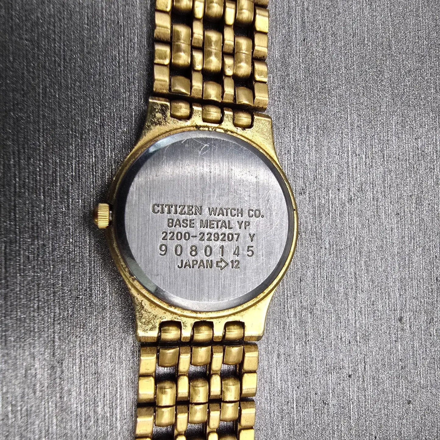 Citizen CQ Watch Women 21mm MOP Dial Two Tone Round 2200-229207 New Battery VTG10