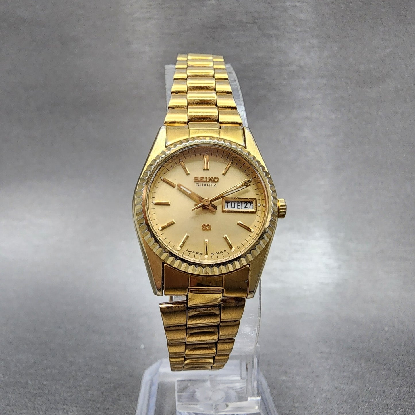 Seiko SQ Watch Women 24mm Gold Dial Gold Tone Daydate 24mm Round New Battery ABC